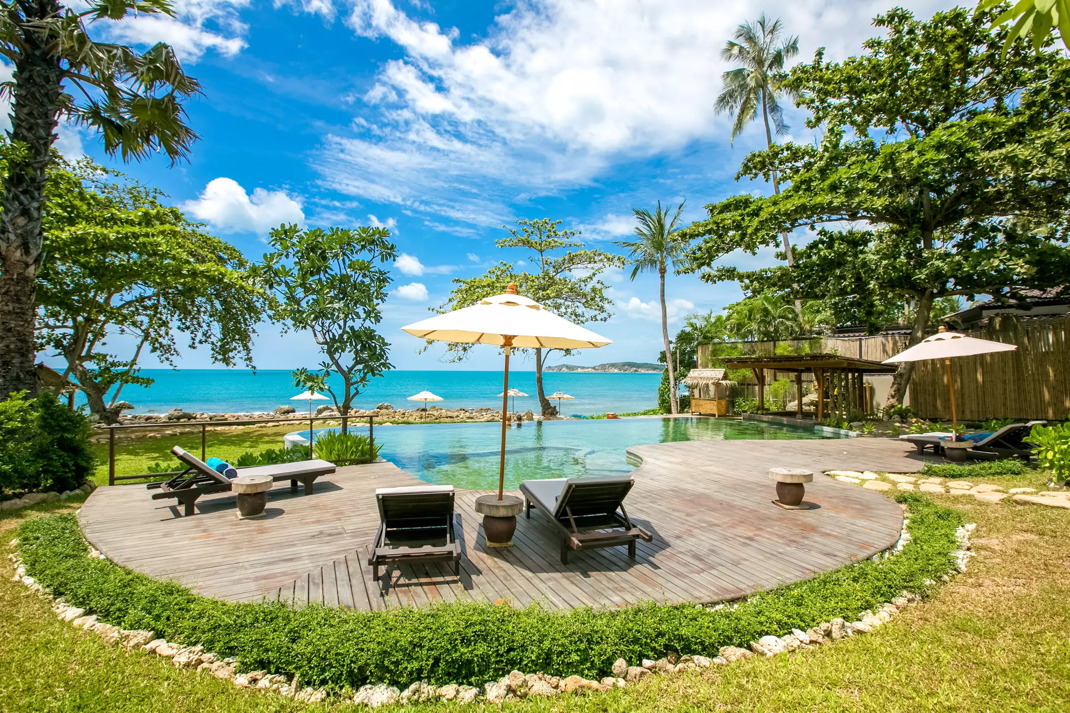 Alibaba https://cdn.alibaba.ir/ostorage/hotel-accommodation-images/6a3ee88eeeea559349491c95_Koh-Samui-Sea-Dance-Resort-0.webp