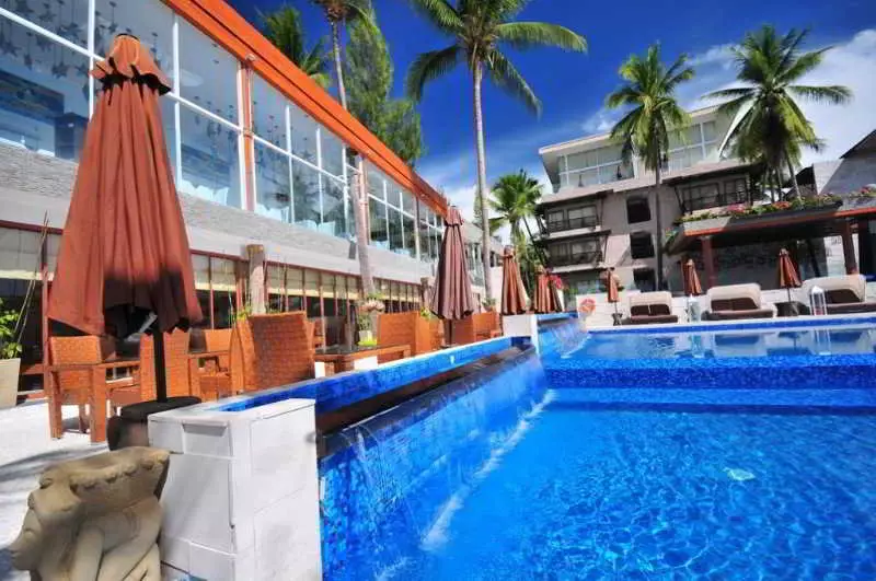 Alibaba https://cdn.alibaba.ir/ostorage/hotel-accommodation-images/6a3eee31eeea55934949210c_Kui-Buri-Dhevan-Dara-Beach-Villa-0.webp