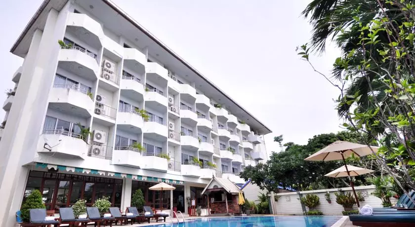 Alibaba https://cdn.alibaba.ir/ostorage/hotel-accommodation-images/6a3ef4c8eeea5593494926a7_Chon-Buri-JP-Villa-Pattaya-0.webp
