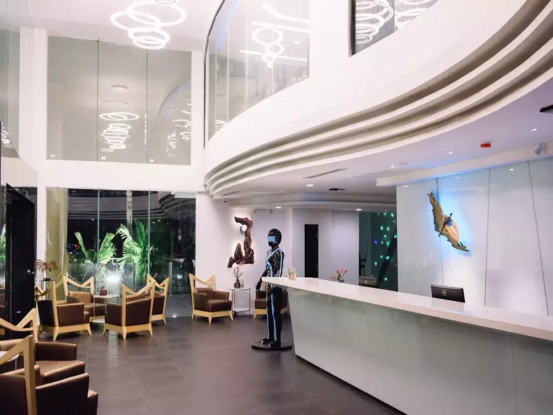 Alibaba https://cdn.alibaba.ir/ostorage/hotel-accommodation-images/6a3f0334eeea5593494933b0_Bangkok-The-Xtreme-Hotel-0.webp