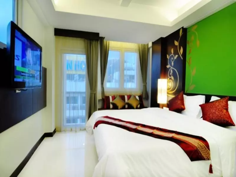 Alibaba https://cdn.alibaba.ir/ostorage/hotel-accommodation-images/6a3f04fceeea55934949353c_Phuket-P-S-Hotel-0.webp