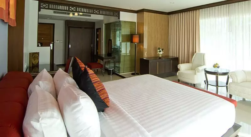 Alibaba https://cdn.alibaba.ir/ostorage/hotel-accommodation-images/6a3f063feeea559349493668_Pattaya-Welcome-World-Beach-Resort--Spa-0.webp