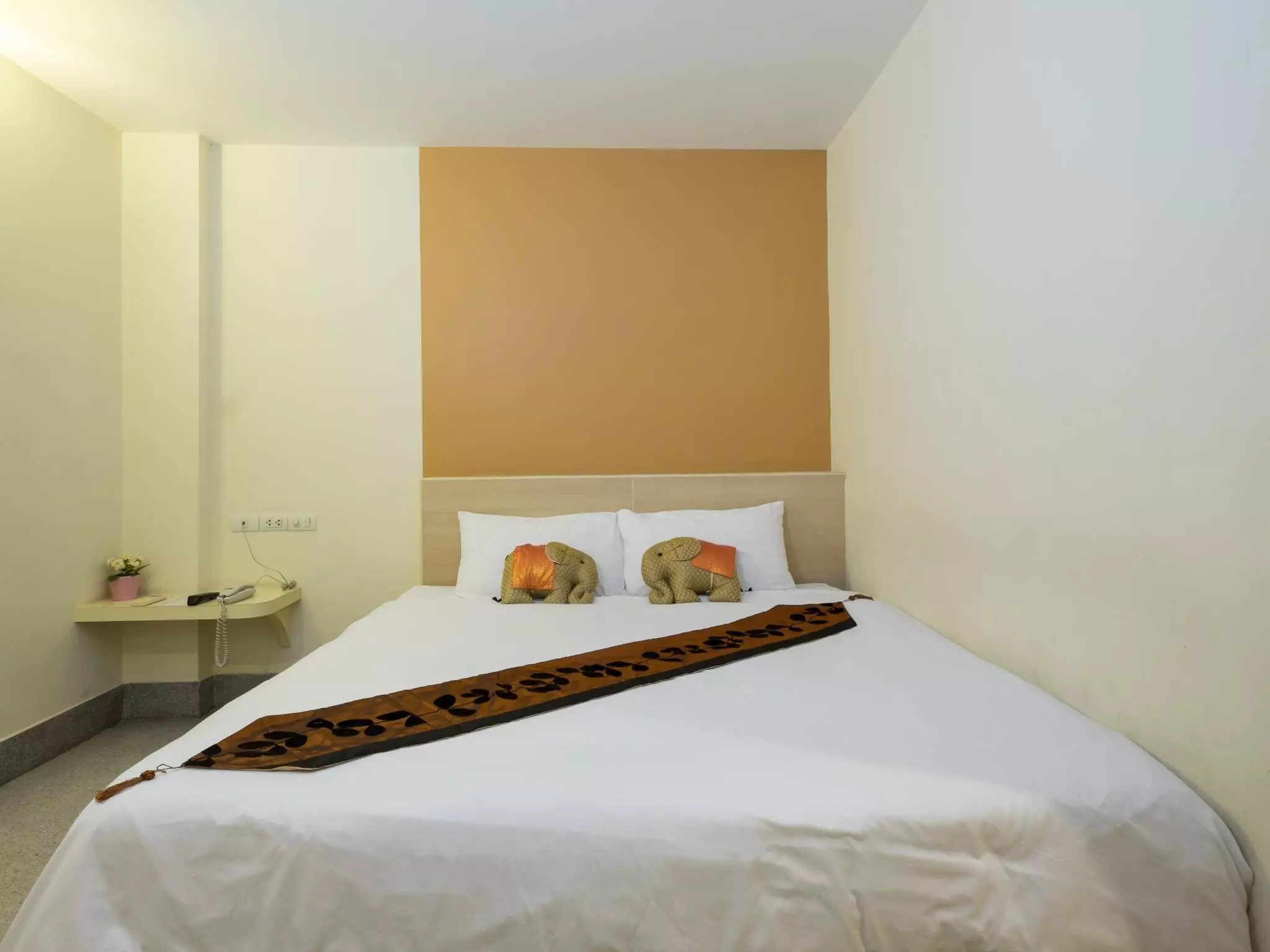 هتل New Suanmali Hotel بانگکوک
