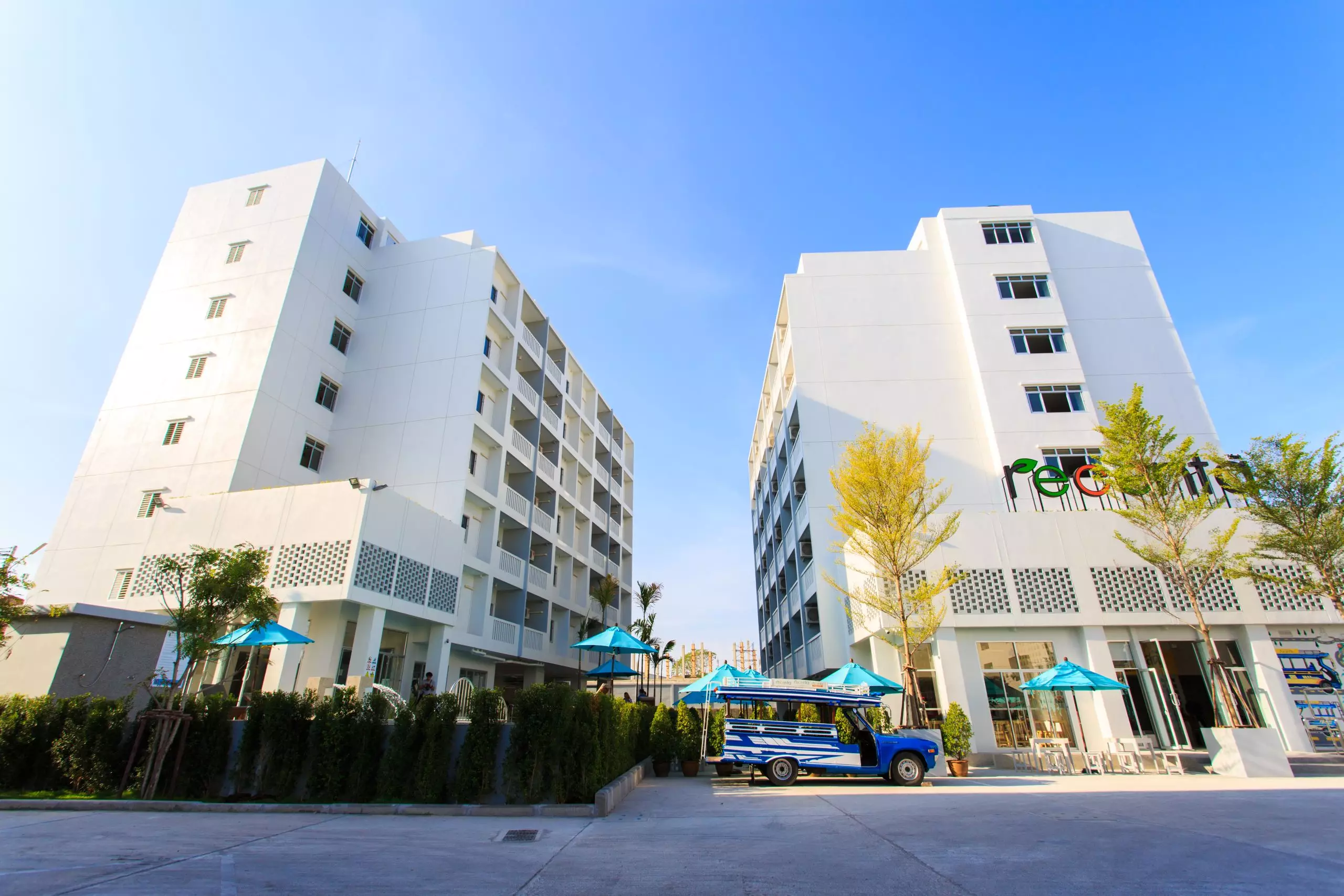 Alibaba https://cdn.alibaba.ir/ostorage/hotel-accommodation-images/6a3f1baaeeea559349494906_Wichit-Recenta-Phuket-Suanluang-0.webp