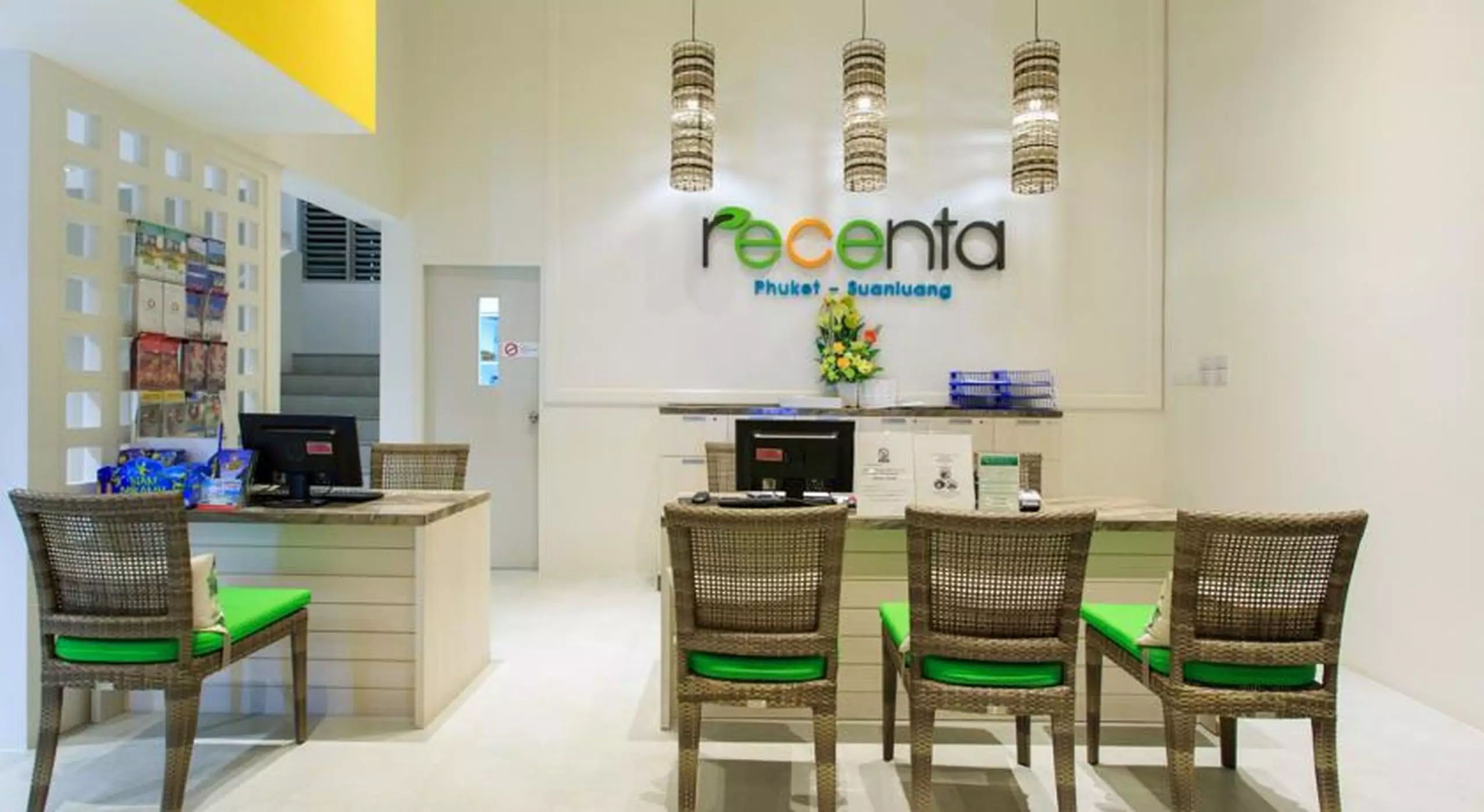 هتل Recenta Phuket Suanluang Wichit