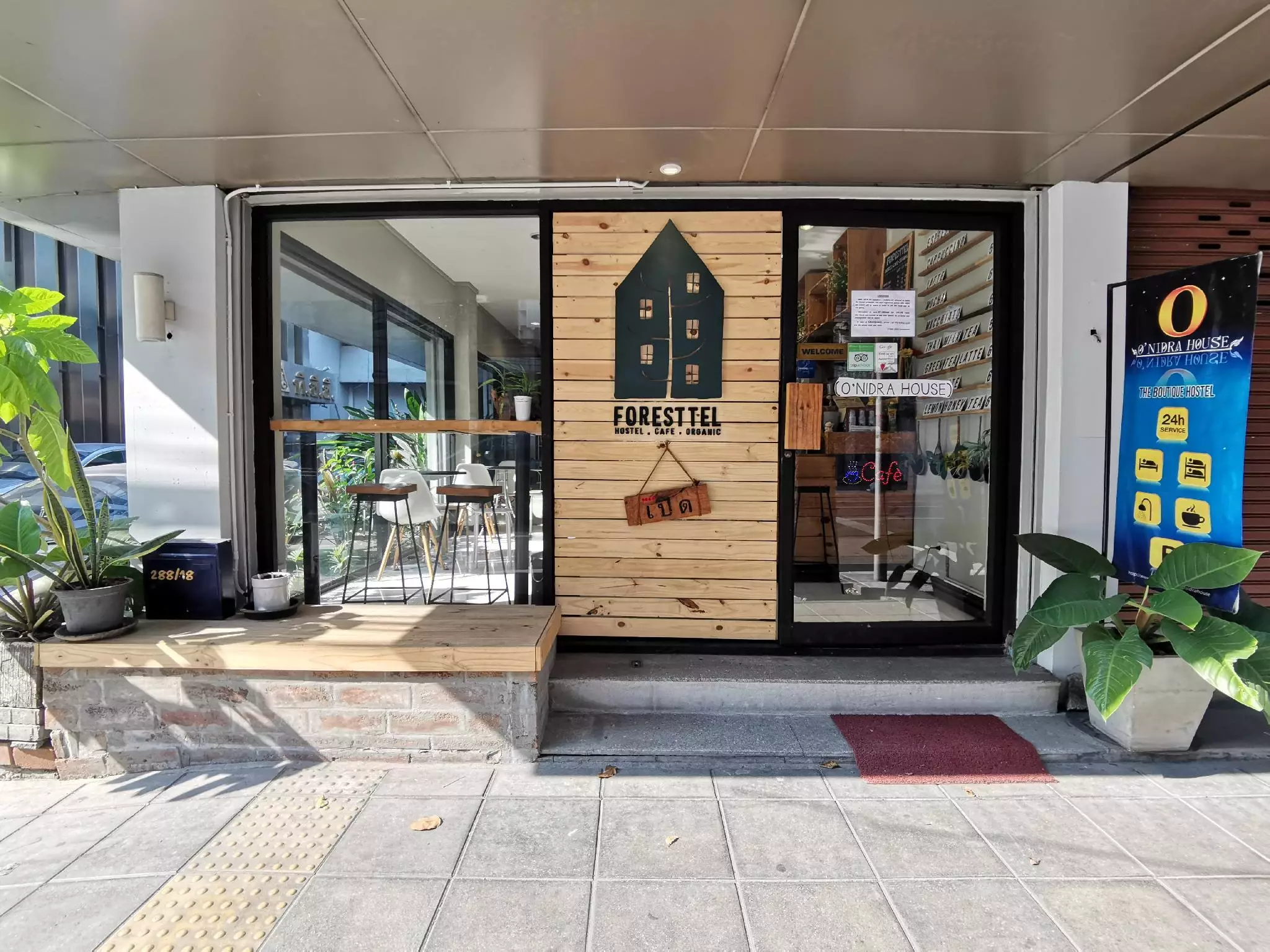 Alibaba https://cdn.alibaba.ir/ostorage/hotel-accommodation-images/6a3f2d49eeea559349495945_Bangkok-Foresttel-Bkk-0.webp