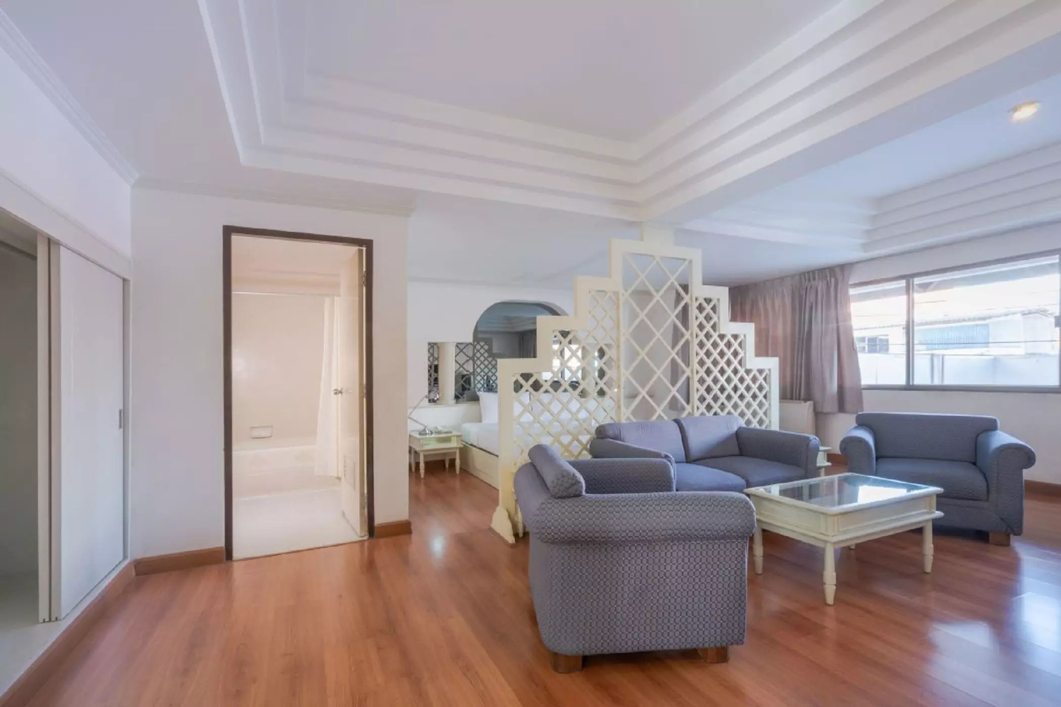 هتل Mike Hotel پاتایا