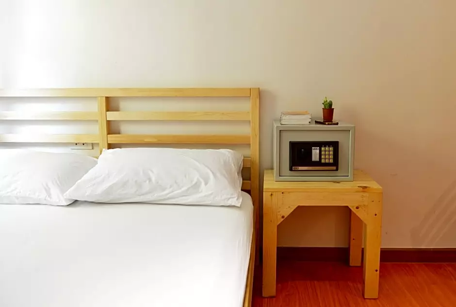 هتل PanPan Hostel Bangkok بانگکوک