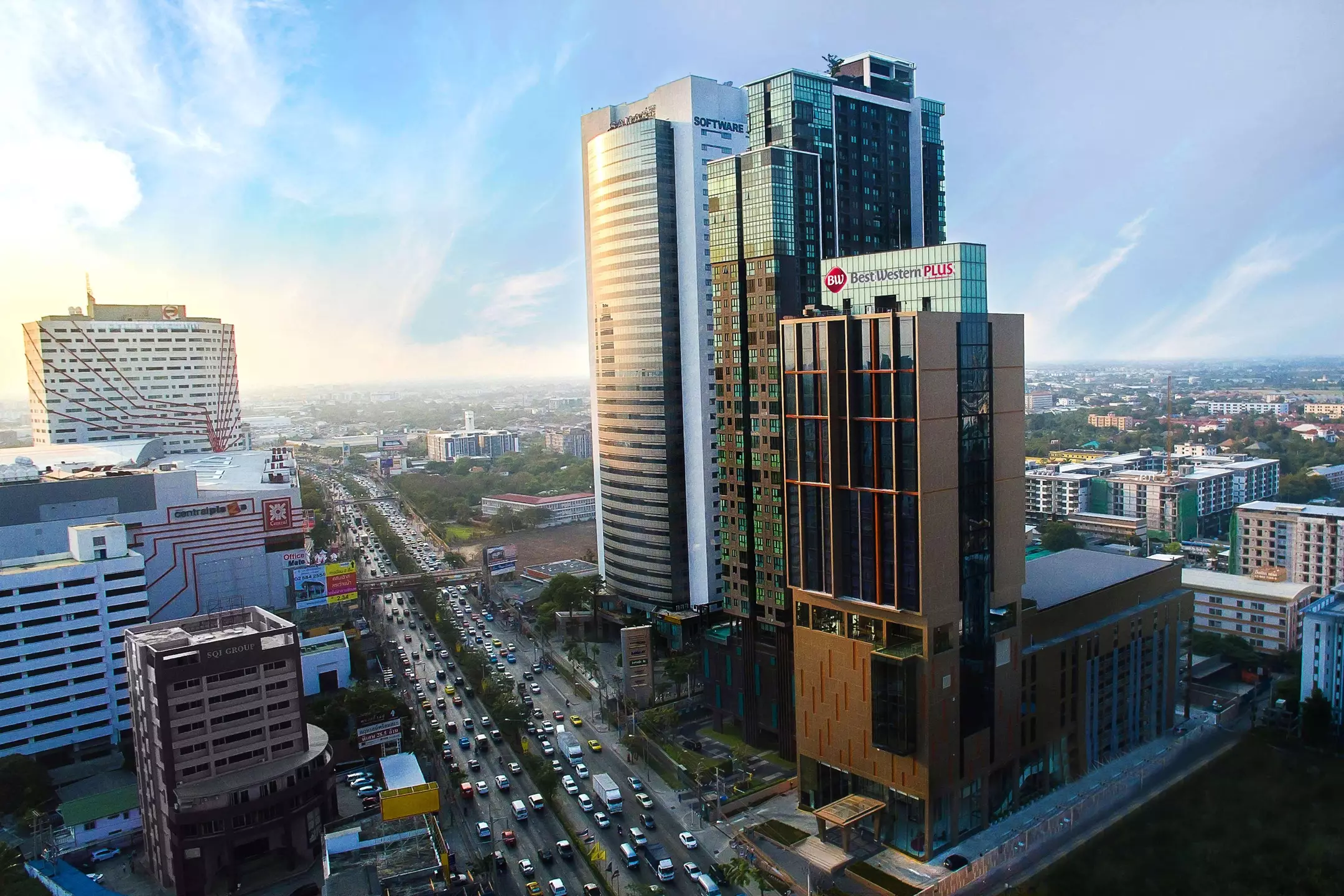 Alibaba https://cdn.alibaba.ir/ostorage/hotel-accommodation-images/6a3f43deeeea559349496d36_Nonthaburi-Best-Western-Plus-Wanda-Grand-Hotel-0.webp