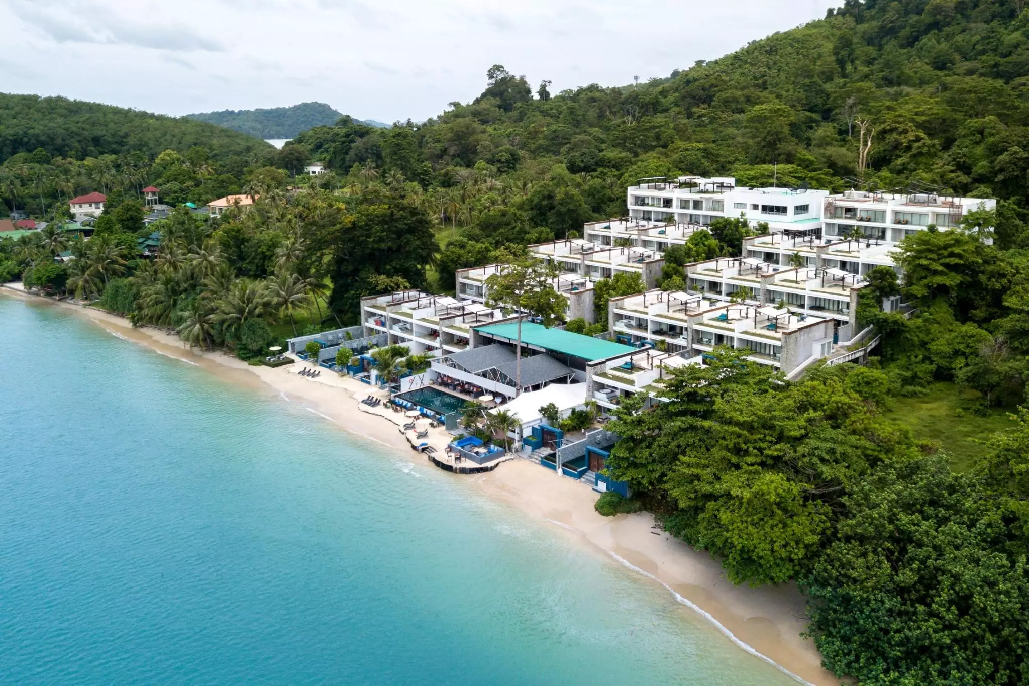 Alibaba https://cdn.alibaba.ir/ostorage/hotel-accommodation-images/6a3f4bbceeea559349497438_Phuket-The-Nchantra-Pool-Suite-Phuket-0.webp