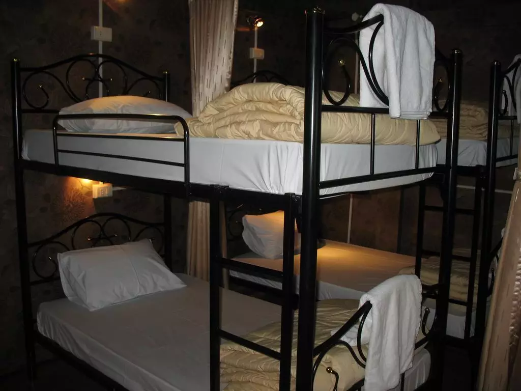 هتل Gotum Hostel & Restaurant پوکت