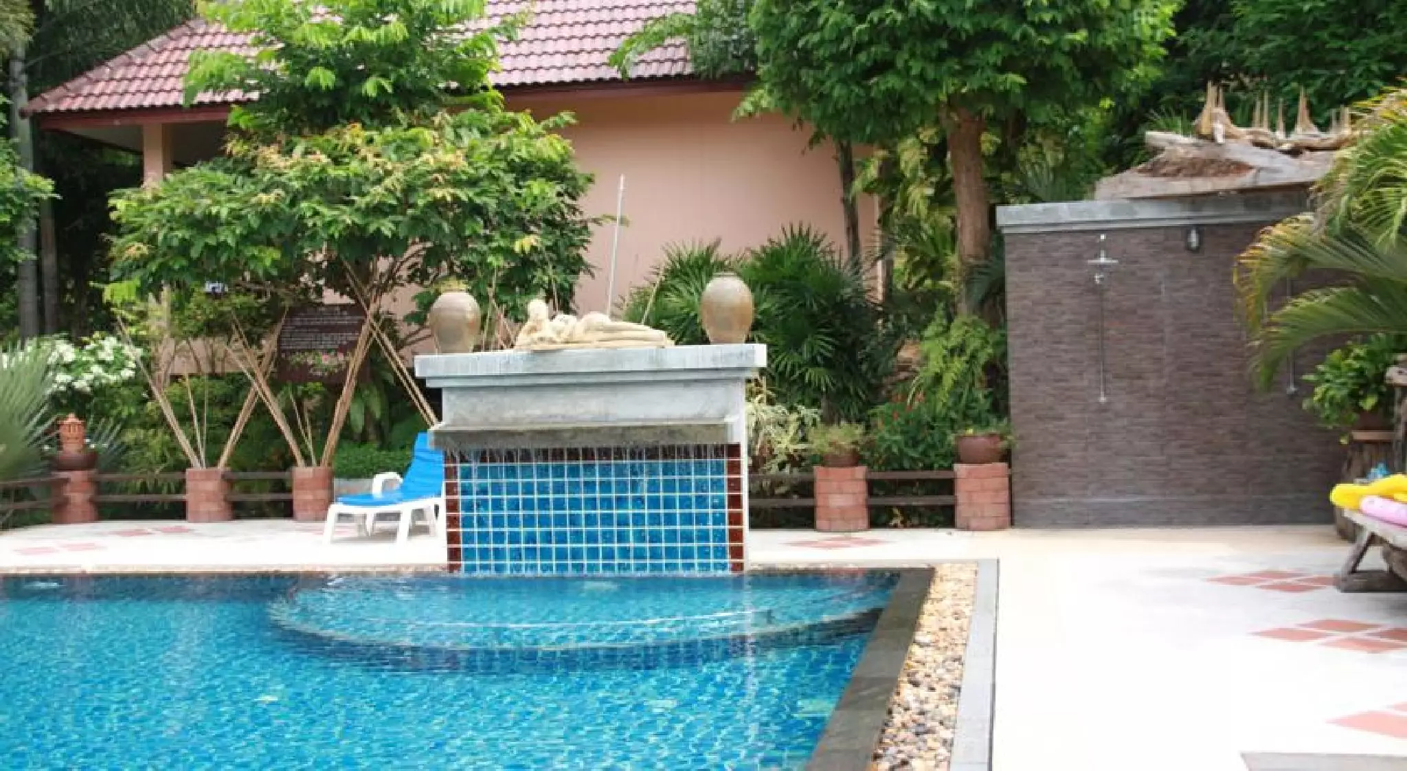 هتل Baan Vanida Garden Resort پوکت