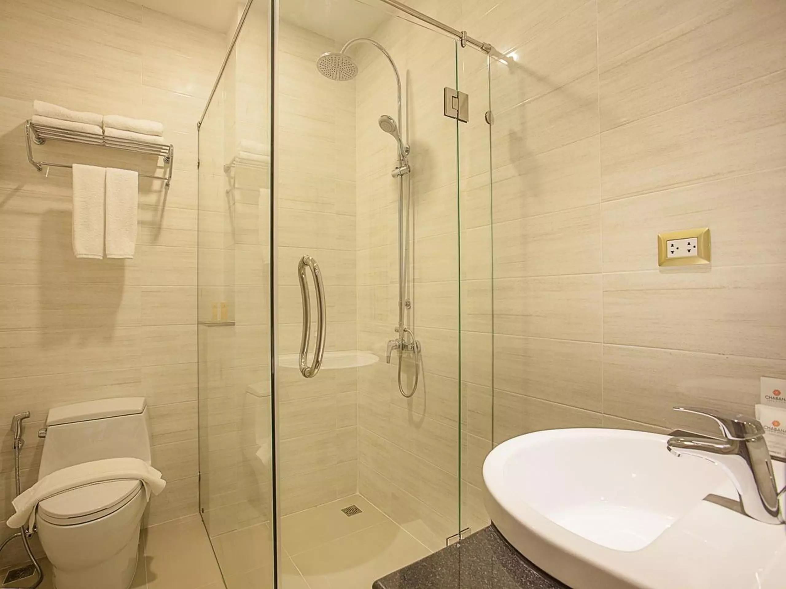 هتل Chabana Kamala Hotel Thalang