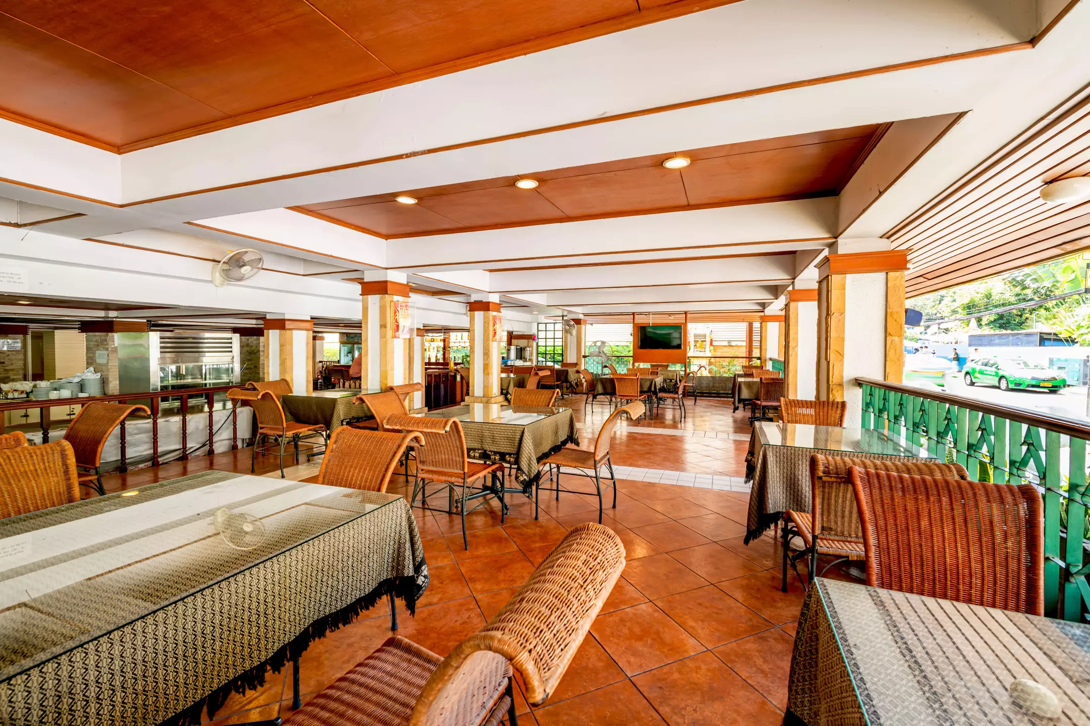 Alibaba https://cdn.alibaba.ir/ostorage/hotel-accommodation-images/6a3f6b69eeea559349498d8f_Bangkok-Royal-Ivory-Nana-4-Hotel-0.webp