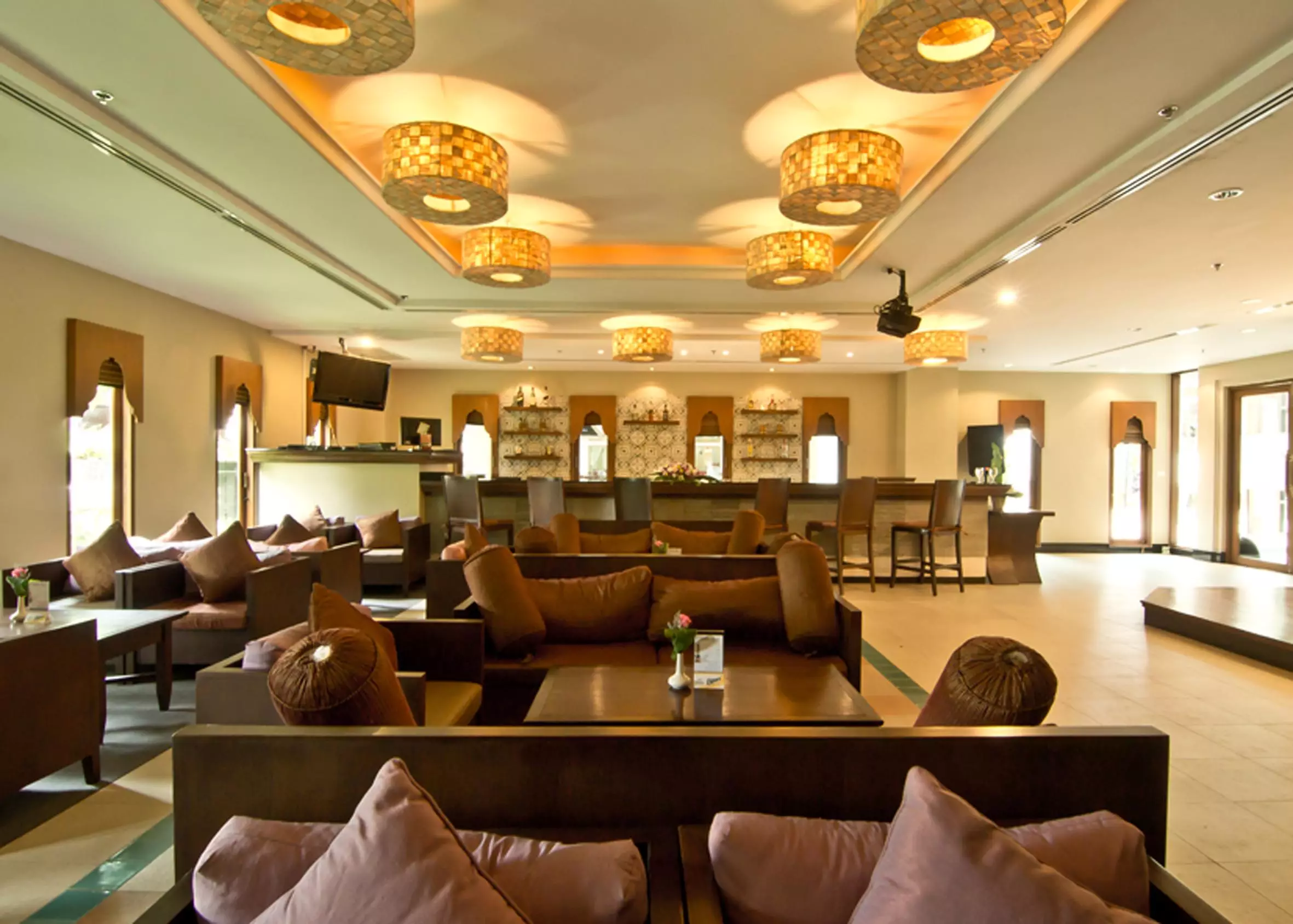 هتل Ravindra Beach Resort & Spa پاتایا