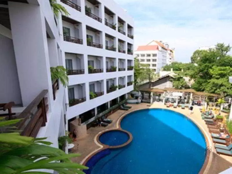 Alibaba https://cdn.alibaba.ir/ostorage/hotel-accommodation-images/6a3f86d4eeea55934949a1fb_Nong-Prue-Areca-Lodge-0.webp
