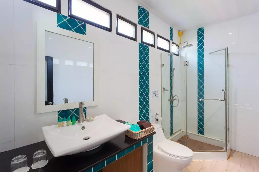 Alibaba https://cdn.alibaba.ir/ostorage/hotel-accommodation-images/6a3fb971eeea55934949c9e0_Phi-Phi-Island--Ko-Pee-Pee-Phi-Phi-Long-Beach-Resort--Villa-0.webp