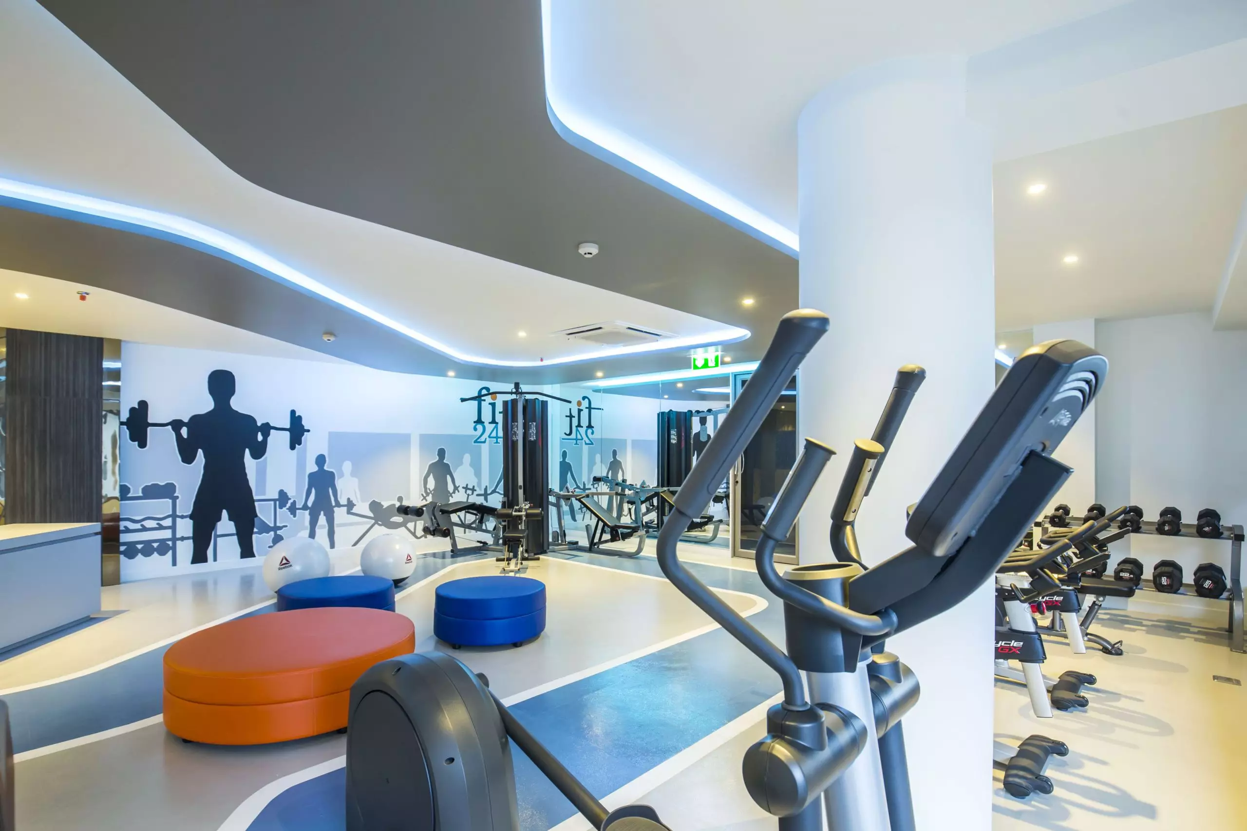 Alibaba https://cdn.alibaba.ir/ostorage/hotel-accommodation-images/6a3fc5f3eeea55934949d37d_Phuket-The-SIS-Kata-Resort-0.webp
