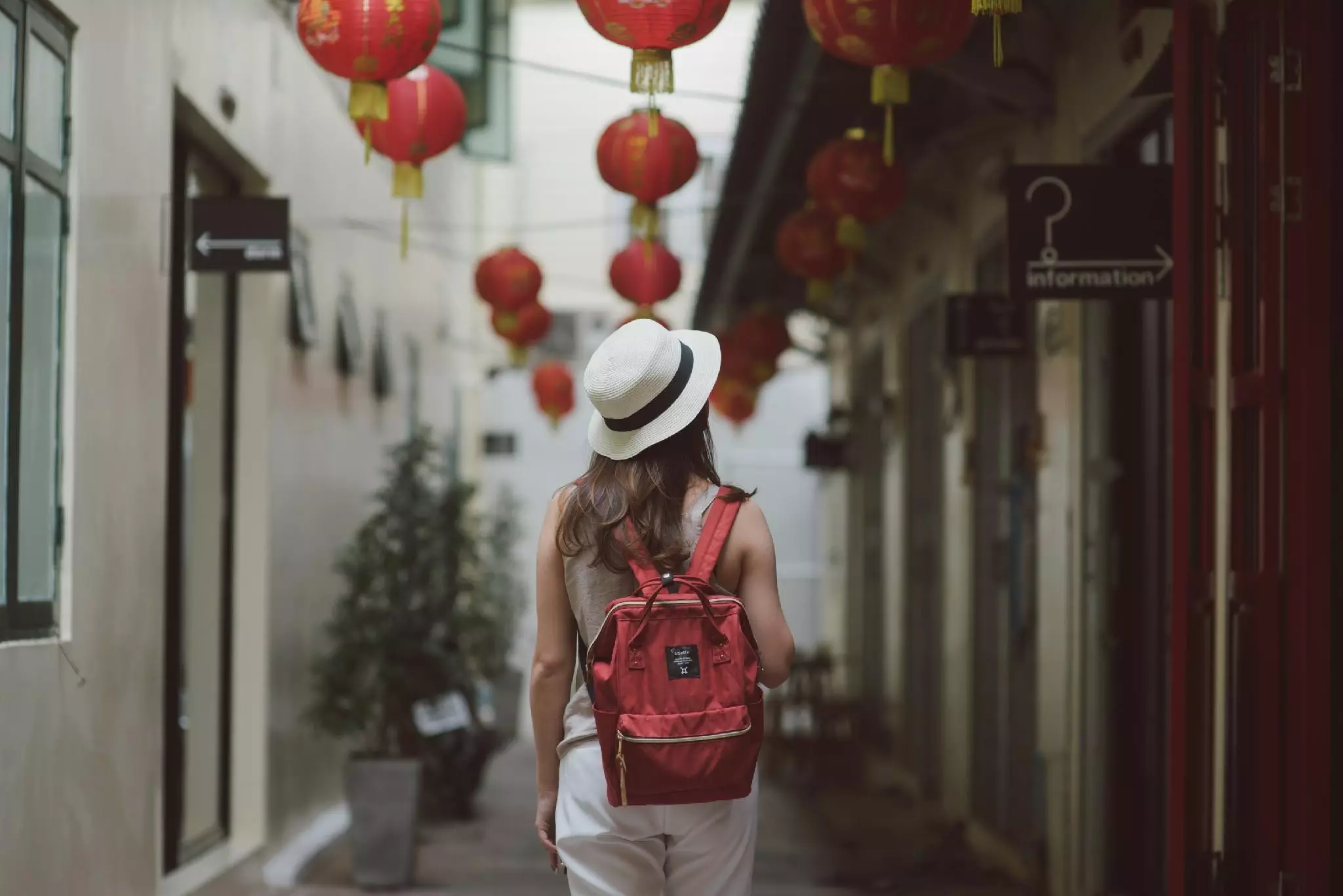 Alibaba https://cdn.alibaba.ir/ostorage/hotel-accommodation-images/6a400e8eeeea5593494a0ef4_Bangkok-Peace-Factory-Hostel-0.webp
