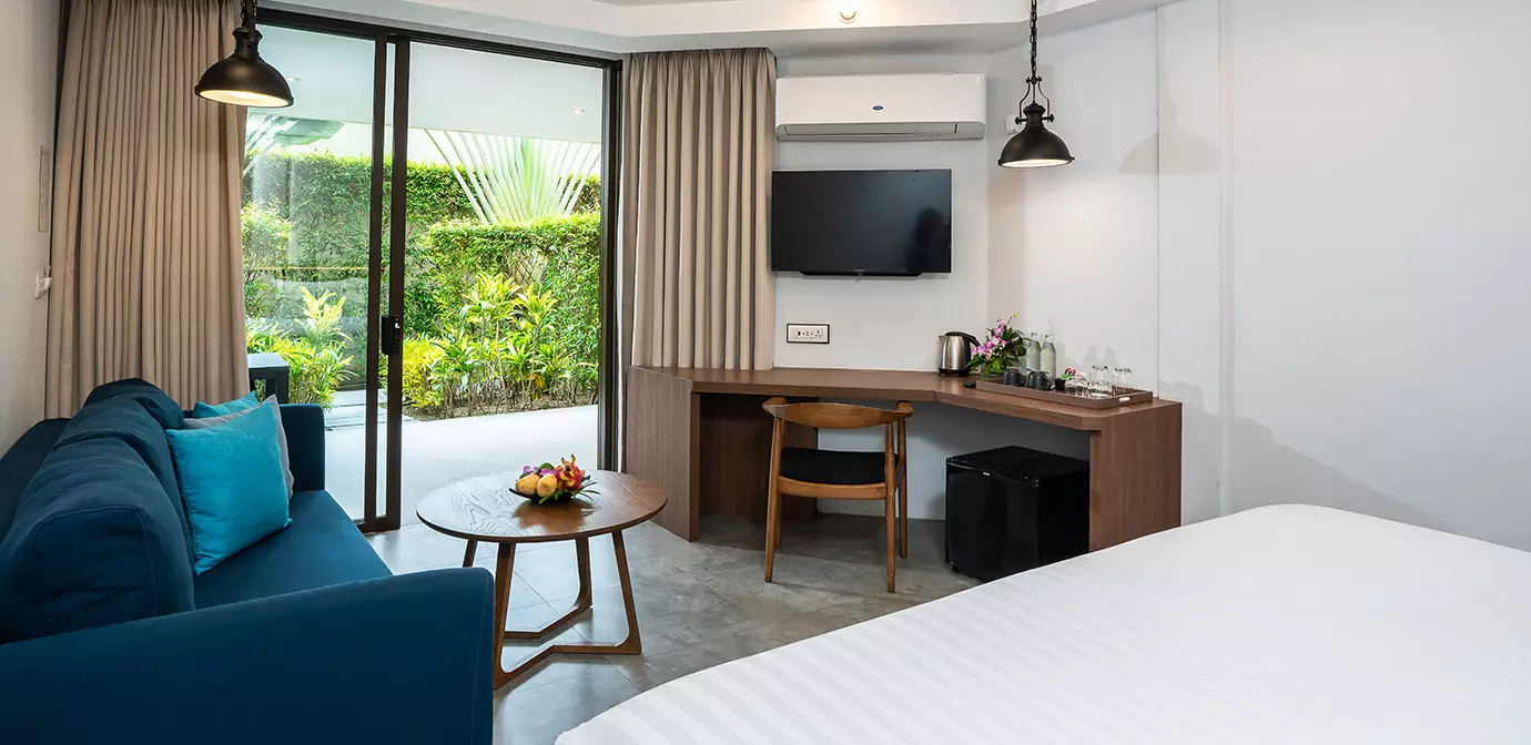 هتل Dewa Phuket Nai Yang Beach