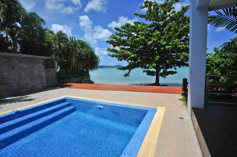 هتل Chalong Beach Front Residence پوکت