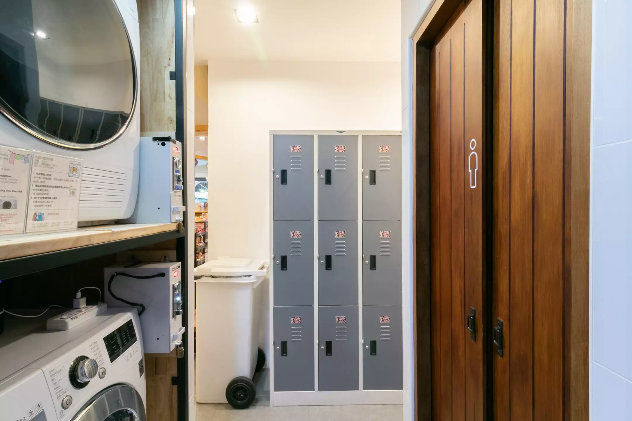 Alibaba https://cdn.alibaba.ir/ostorage/hotel-accommodation-images/6a4045a4eeea5593494a396d_Bangkok-Timber-Hostel-0.webp