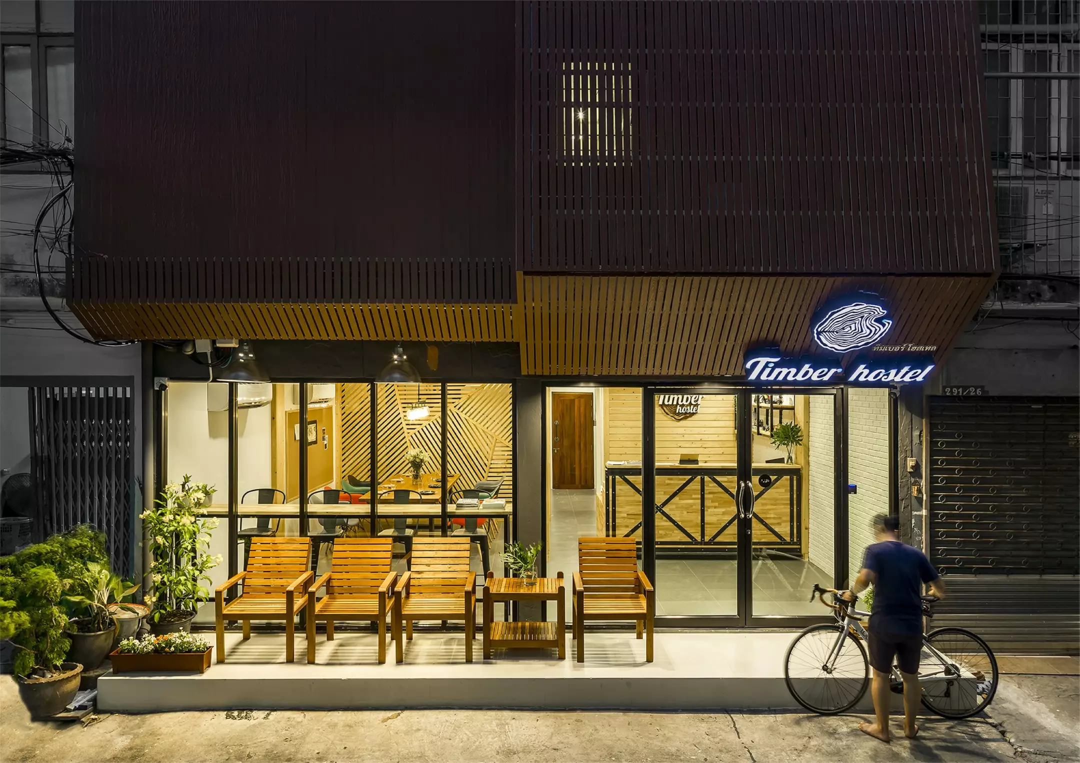 هتل Timber Hostel بانگکوک