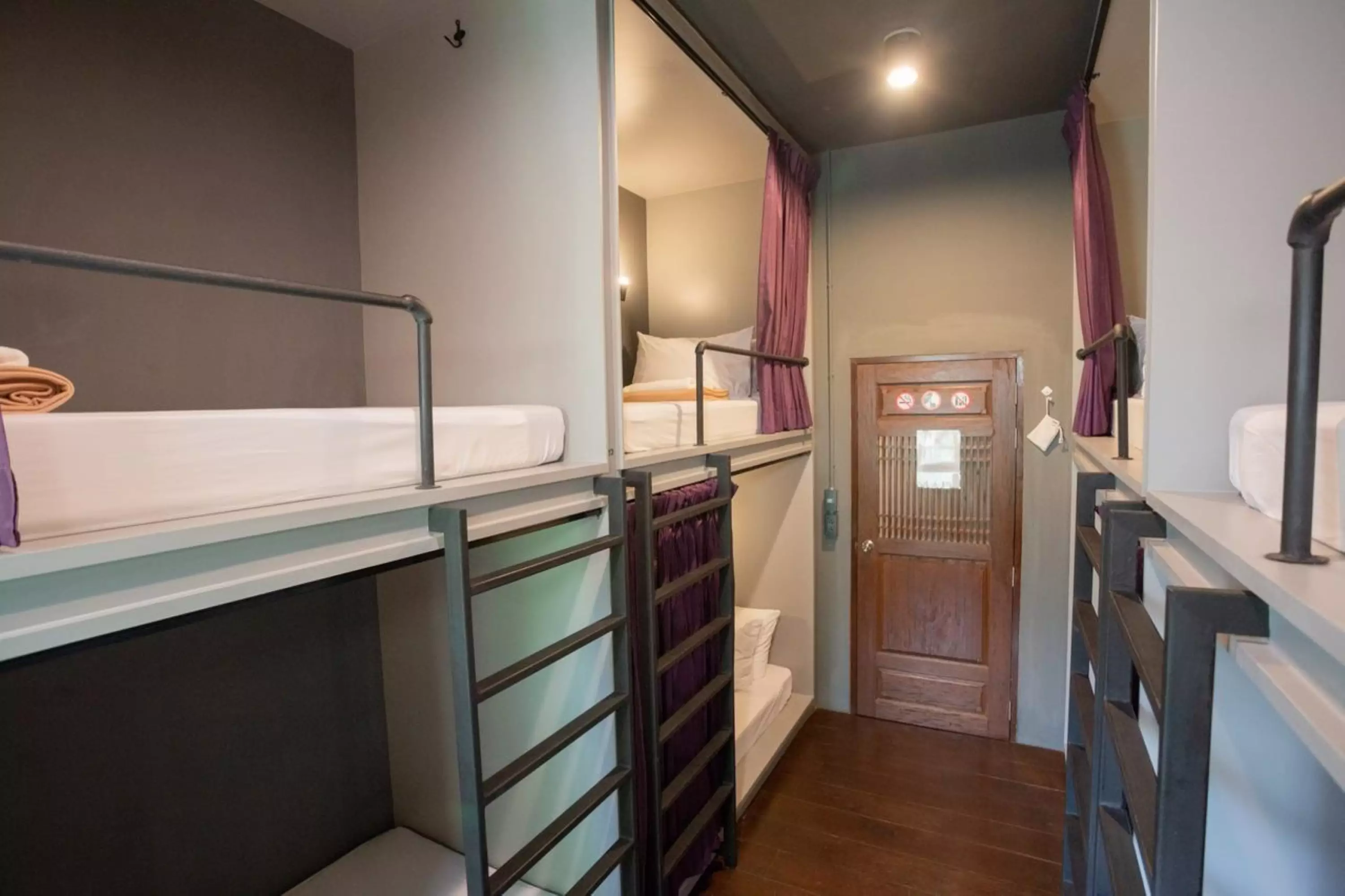 هتل Tian Tian Hostel بانگکوک