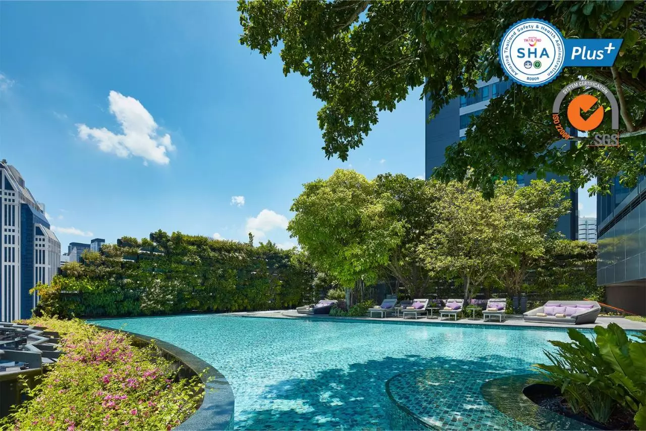 Alibaba https://cdn.alibaba.ir/ostorage/hotel-accommodation-images/6a405982eeea5593494a49d3_Bangkok-Hyatt-Regency-Bangkok-Sukhumvit-0.webp