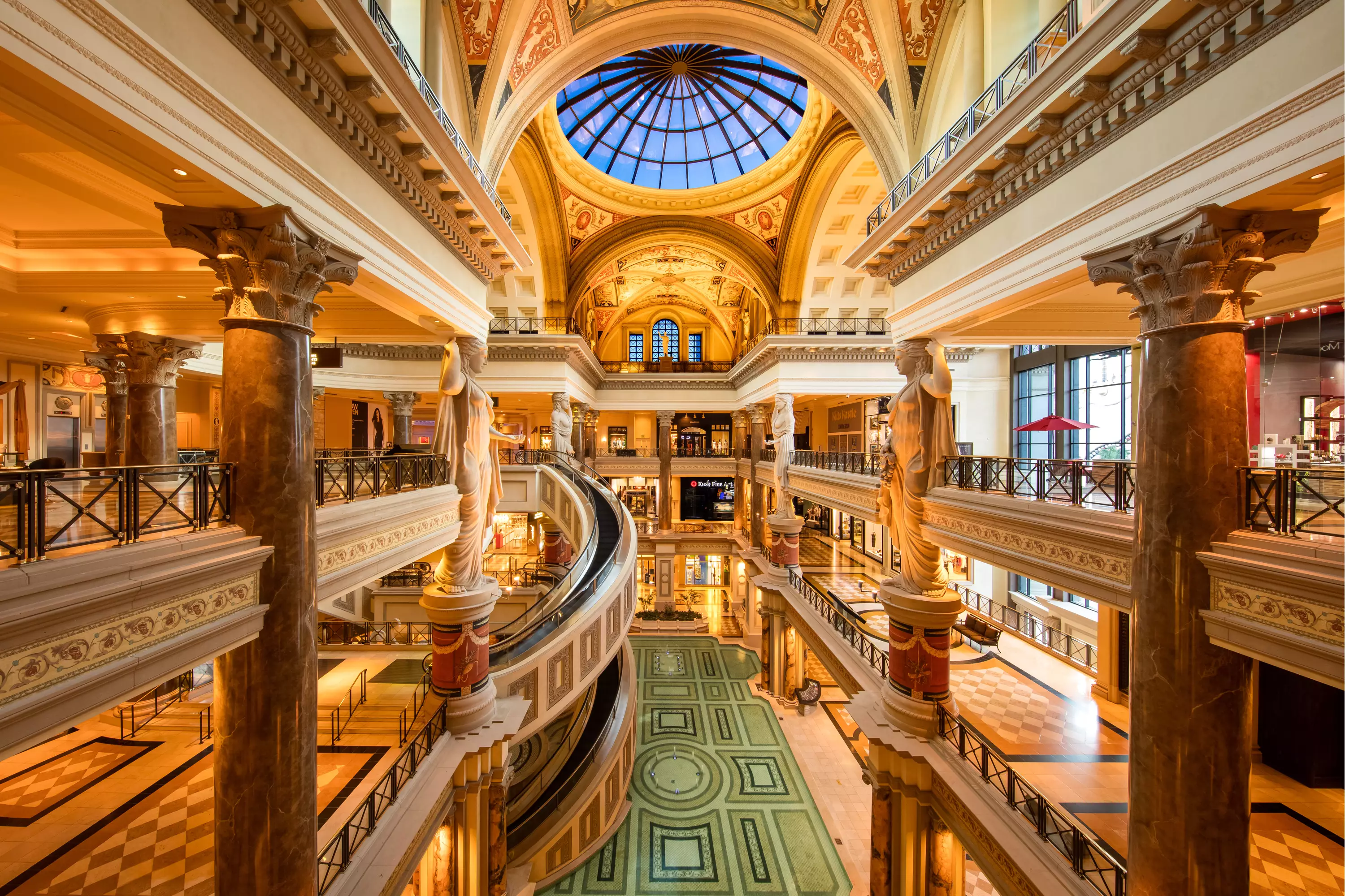 Alibaba https://cdn.alibaba.ir/ostorage/hotel-accommodation-images/6a40abc3eeea5593494a875d_Las-Vegas-Caesars-Palace-0.webp