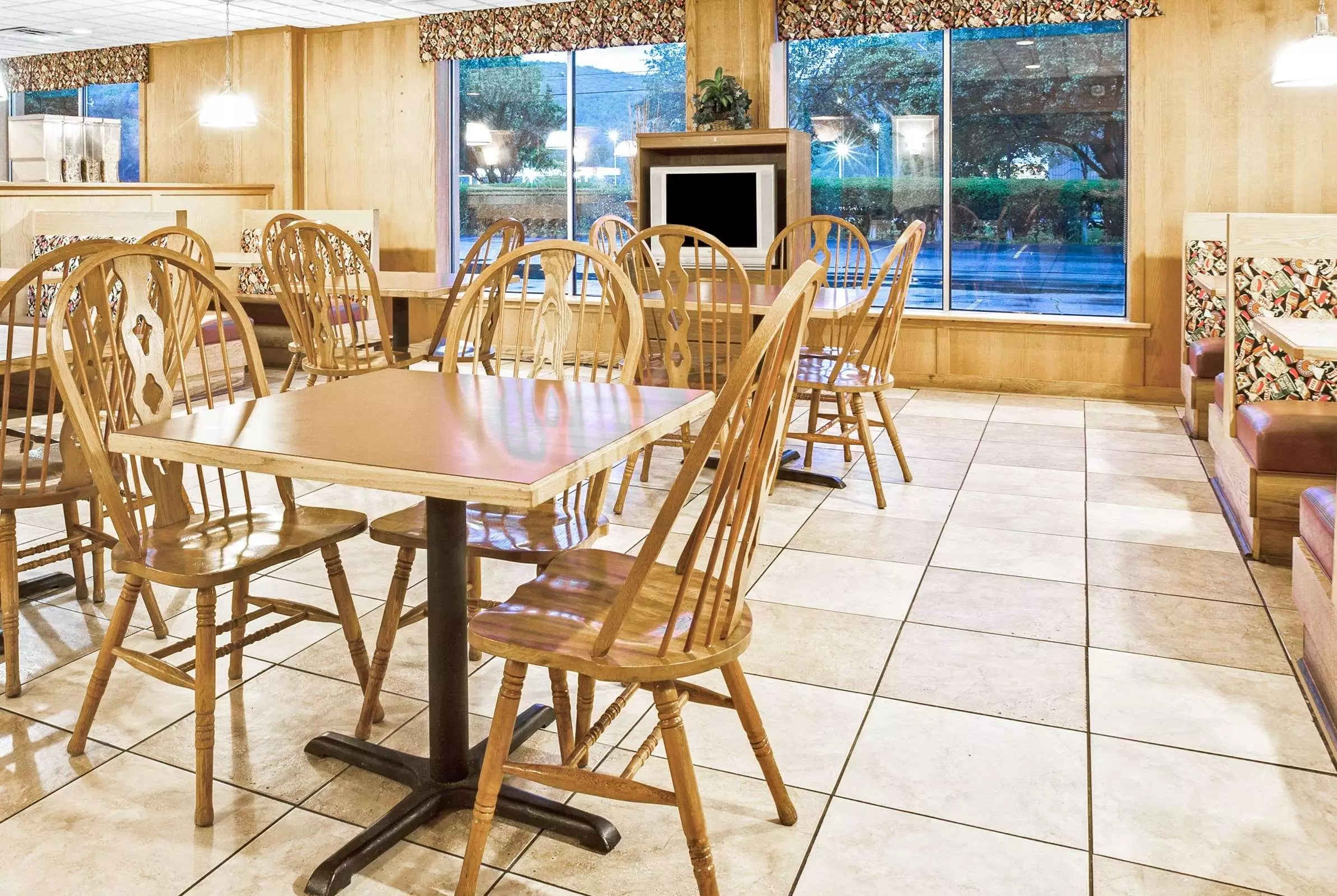 هتل Days Inn Bath Hammondsport Bath