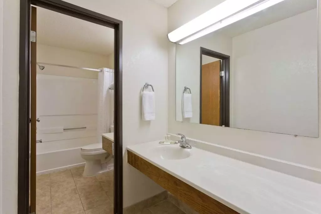 هتل Super 8 Lexington Park/California Area California