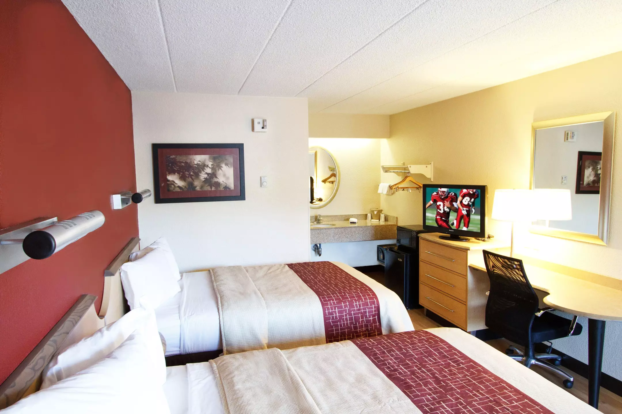 هتل Red Roof Inn Rochester Henrietta Henrietta