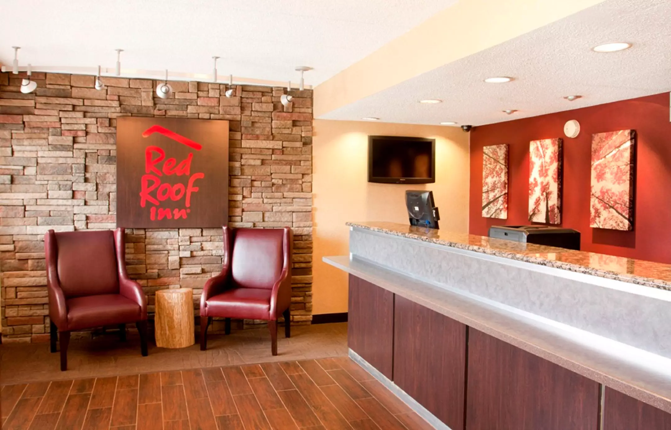 هتل Red Roof Inn Rochester Henrietta Henrietta