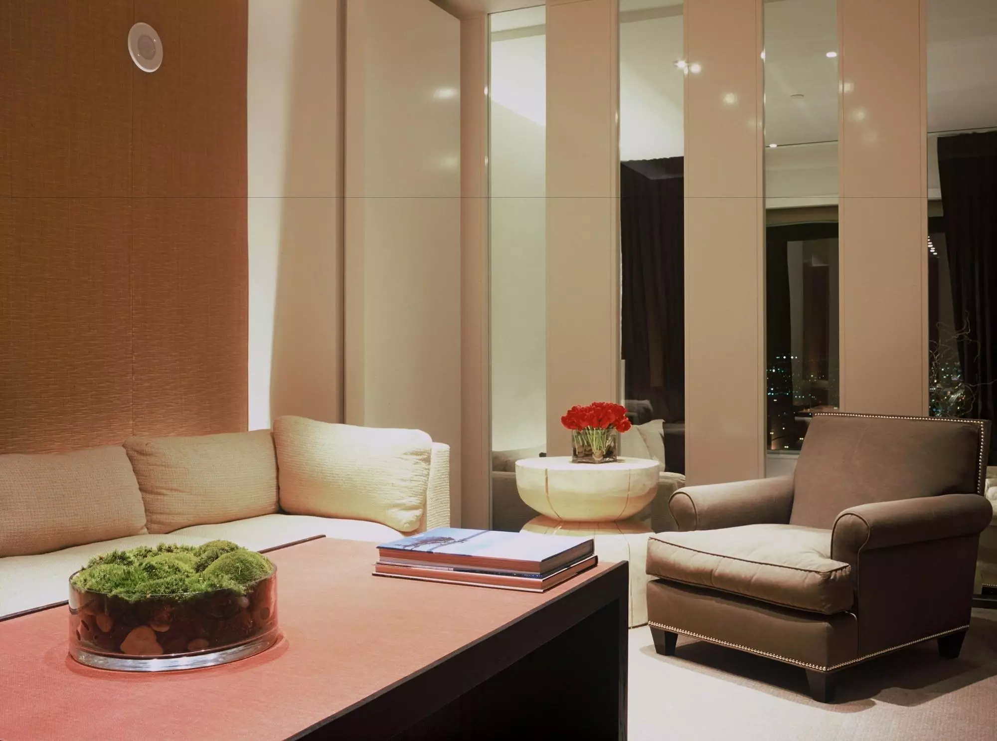 هتل SKYLOFTS at MGM Grand لاس وگاس