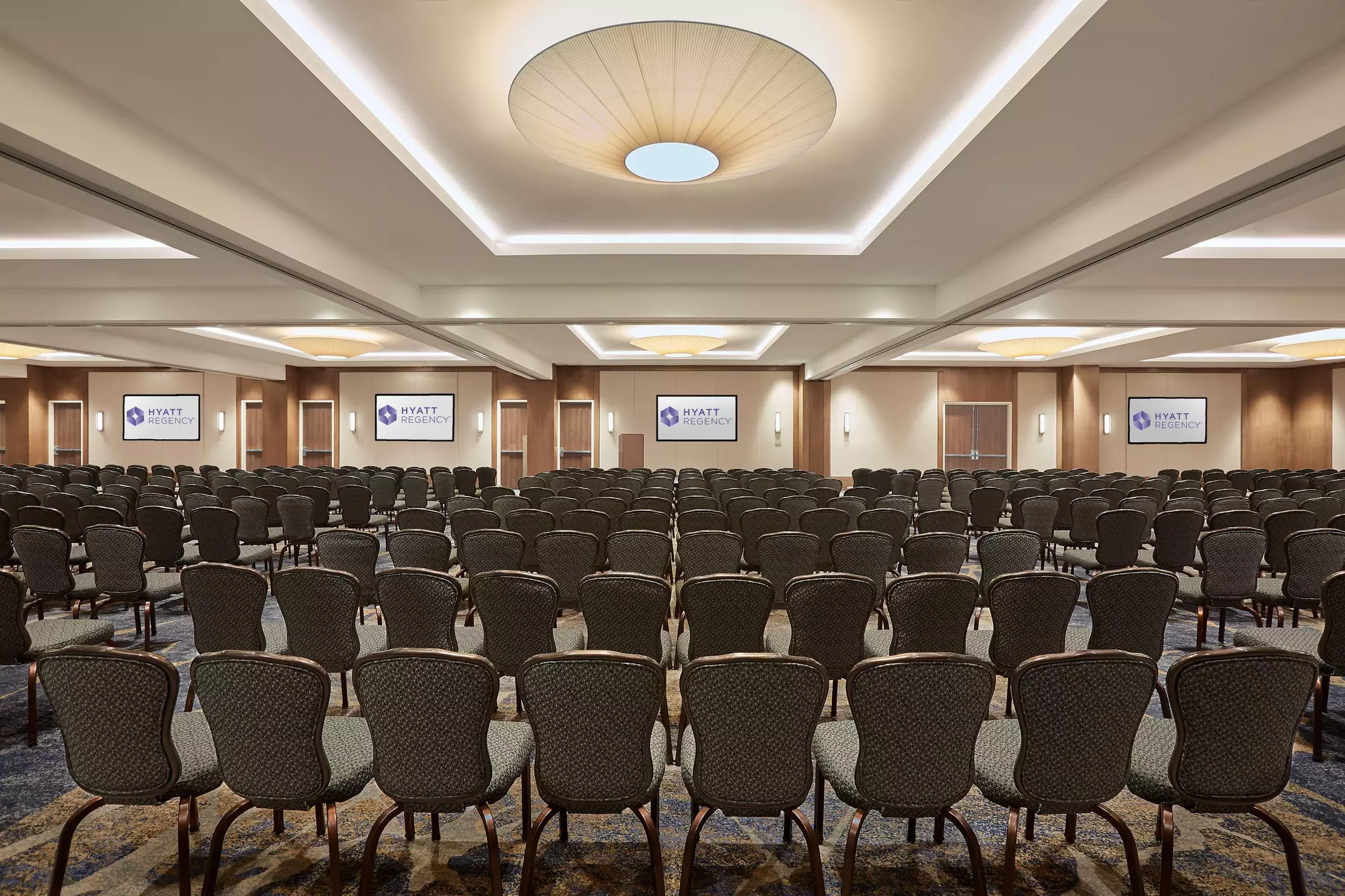 هتل Carlton Hotel Newport Beach, a Hyatt Affiliated Hotel Newport Beach