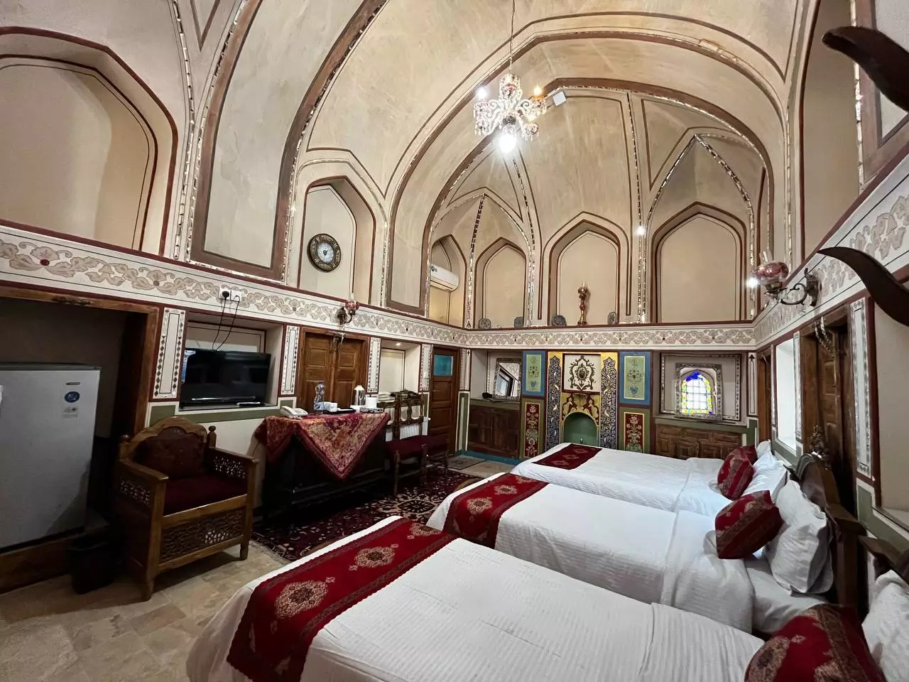 Alibaba https://cdn.alibaba.ir/ostorage/hotel-accommodation-images/6a4e4fa7acd371bfb135352e_IMG_0489.webp