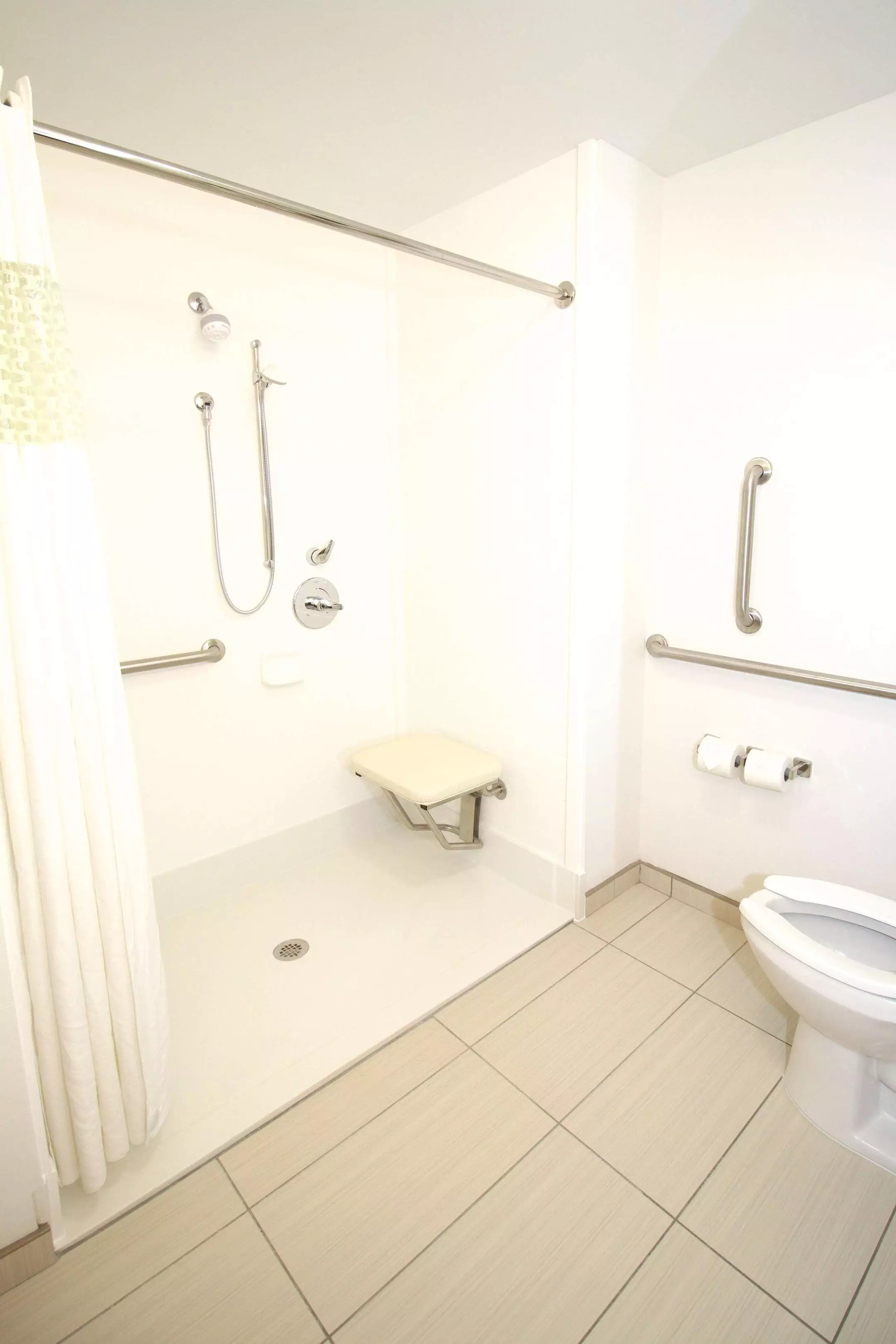 هتل Hampton Inn & Suites Sandusky/Milan میلان