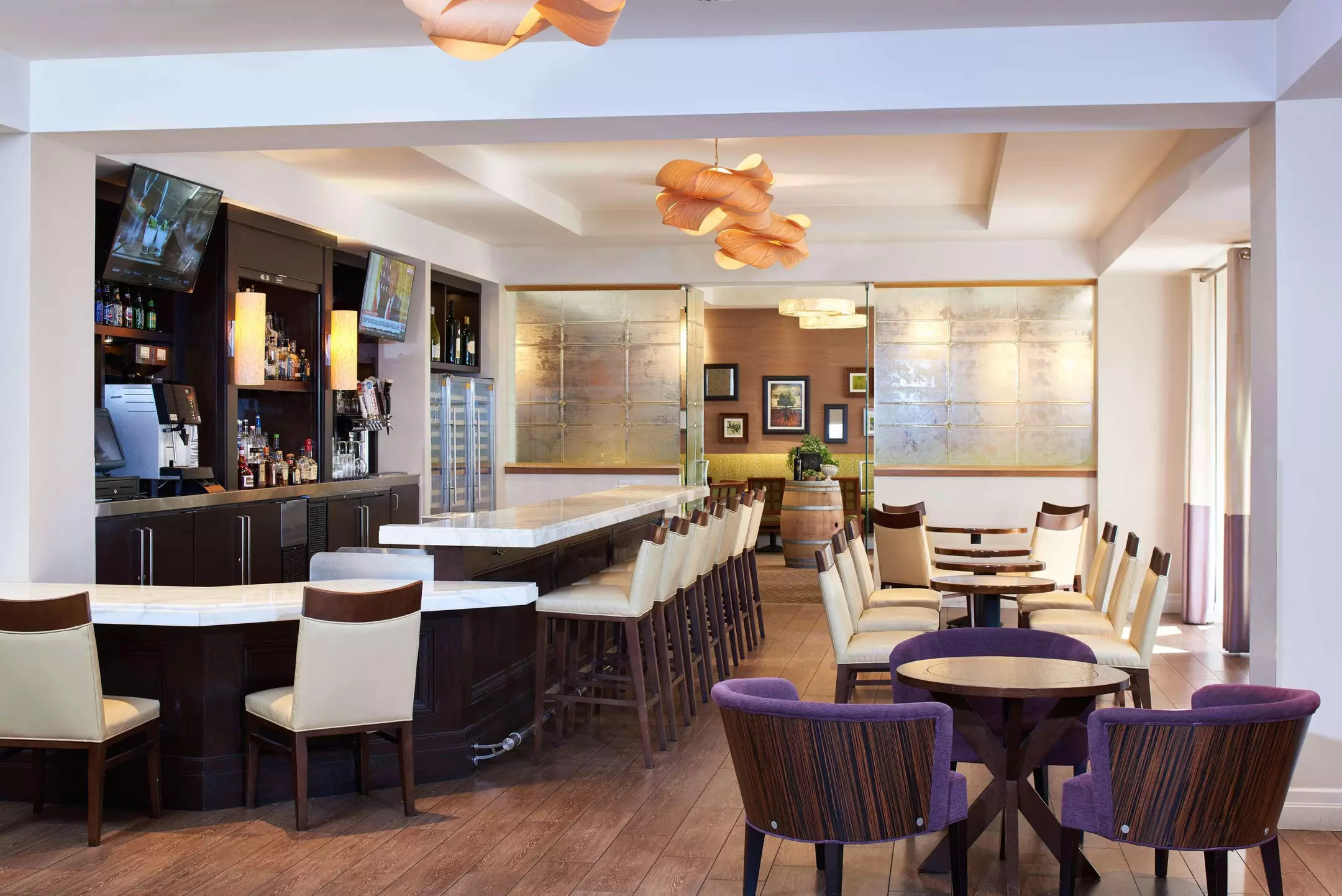 Alibaba https://cdn.alibaba.ir/ostorage/hotel-accommodation-images/6a522275ece37da9b7d31545_Irvine-DoubleTree-by-Hilton-Irvine-Spectrum-0.webp