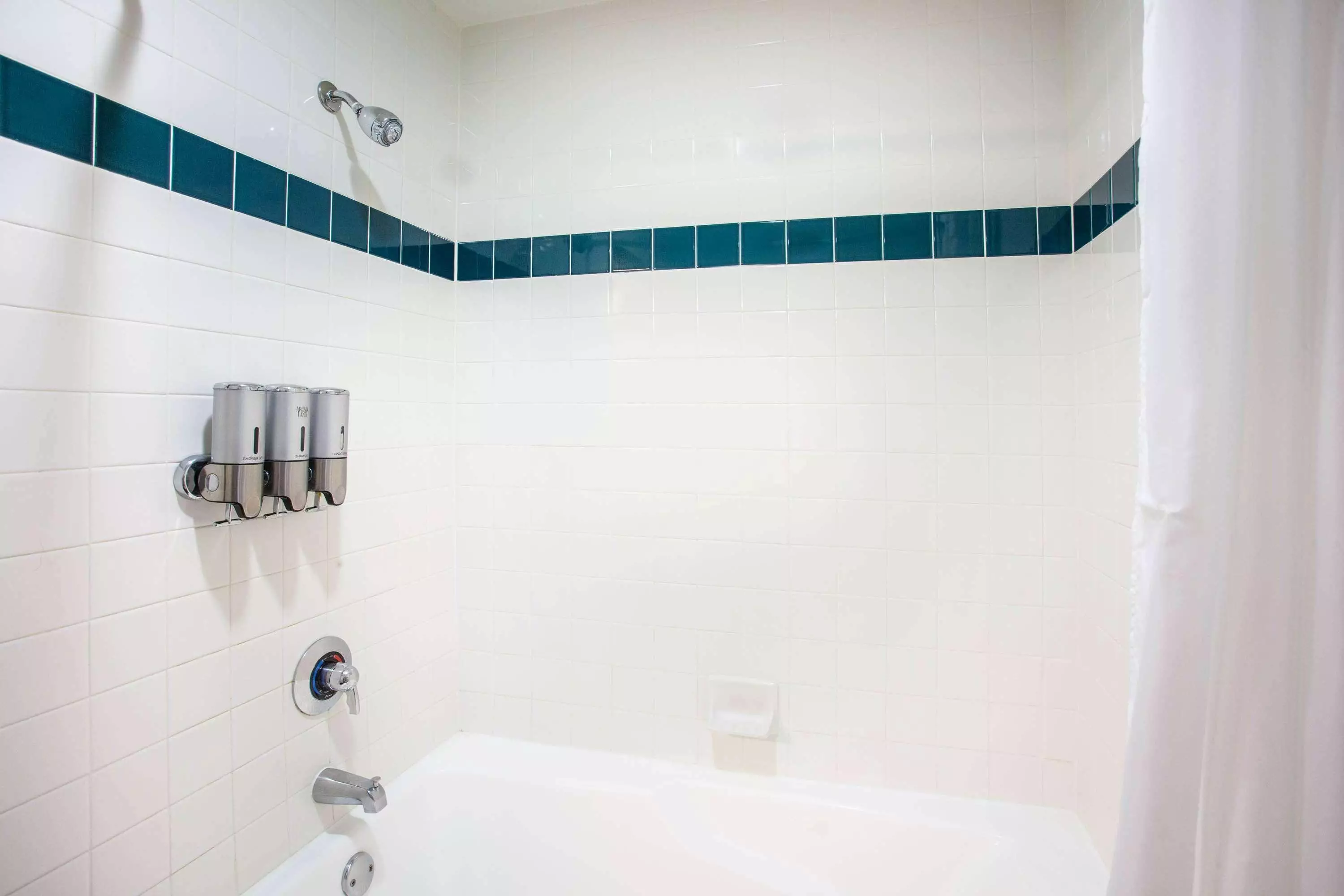 هتل Azure Hotel & Suites Ontario, A Trademark Collection Hotel Ontario