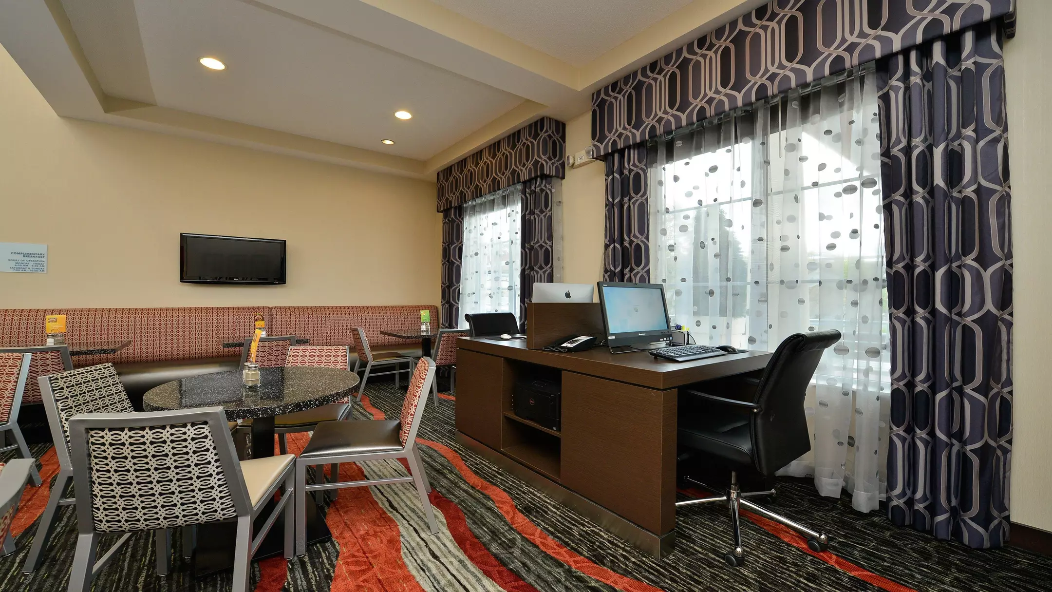 Alibaba https://cdn.alibaba.ir/ostorage/hotel-accommodation-images/6a564e01ece37da9b7d5f241_Milford-Holiday-Inn-Express-Boston-Milford-0.webp