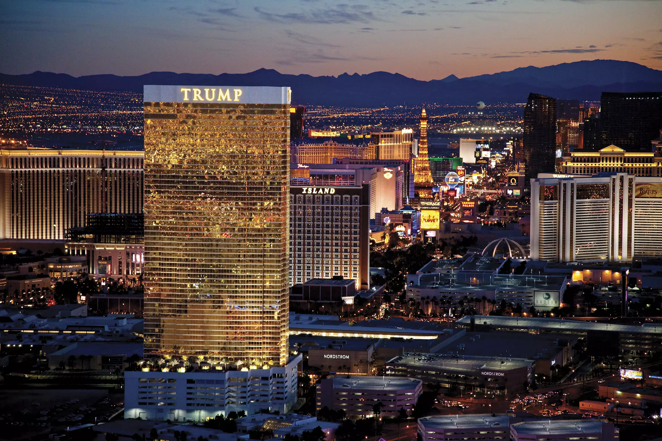 Alibaba https://cdn.alibaba.ir/ostorage/hotel-accommodation-images/6a566c9bece37da9b7d607b0_Las-Vegas-Trump-Hotel-Las-Vegas-0.webp