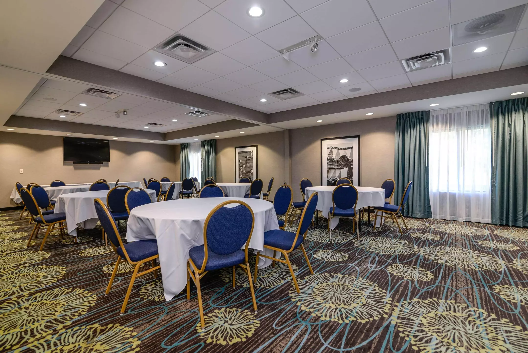 هتل Hampton Inn Brighton برایتون