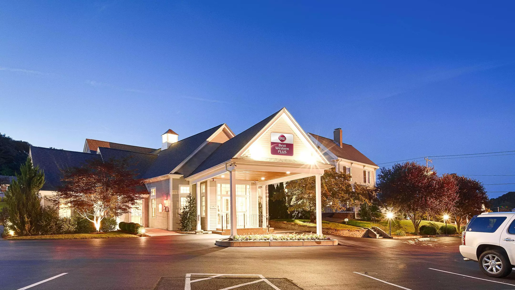 Alibaba https://cdn.alibaba.ir/ostorage/hotel-accommodation-images/6a591b75ece37da9b7d7f589_Plymouth-Best-Western-Plus-Cold-Spring-0.webp
