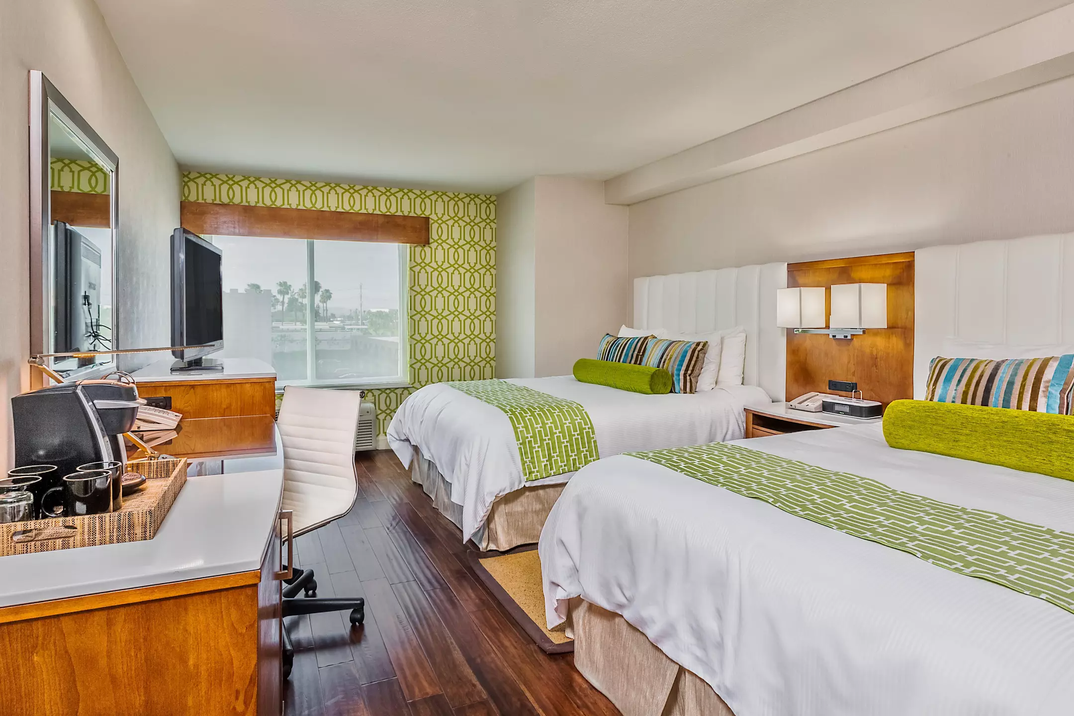 هتل Hotel Indigo Anaheim Anaheim