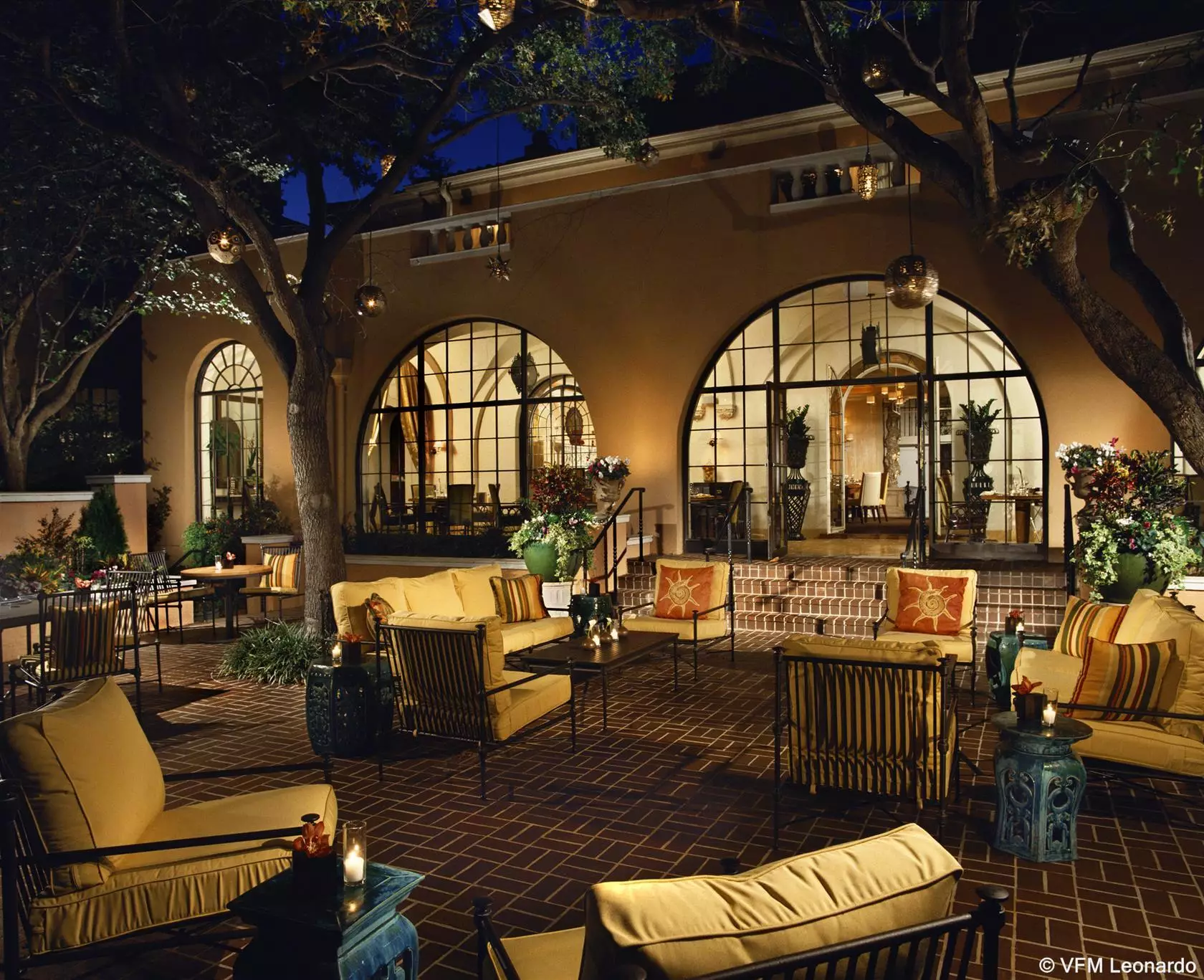 Alibaba https://cdn.alibaba.ir/ostorage/hotel-accommodation-images/6a5eddeaece37da9b7dbf534_Dallas-Rosewood-Mansion-on-Turtle-Creek-0.webp