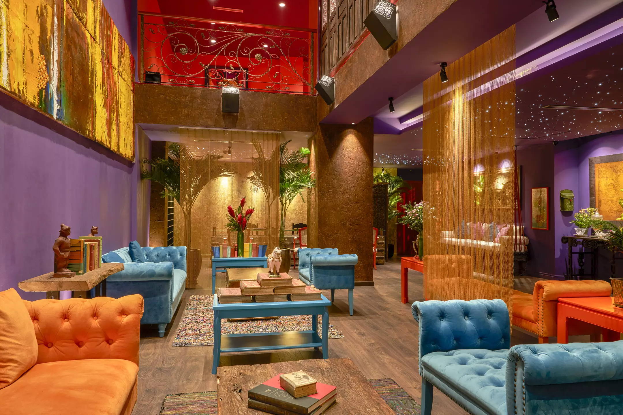 Alibaba https://cdn.alibaba.ir/ostorage/hotel-accommodation-images/6a60a417acd371bfb1354236_Ho-Chi-Minh-City-Asian-Ruby-0.webp