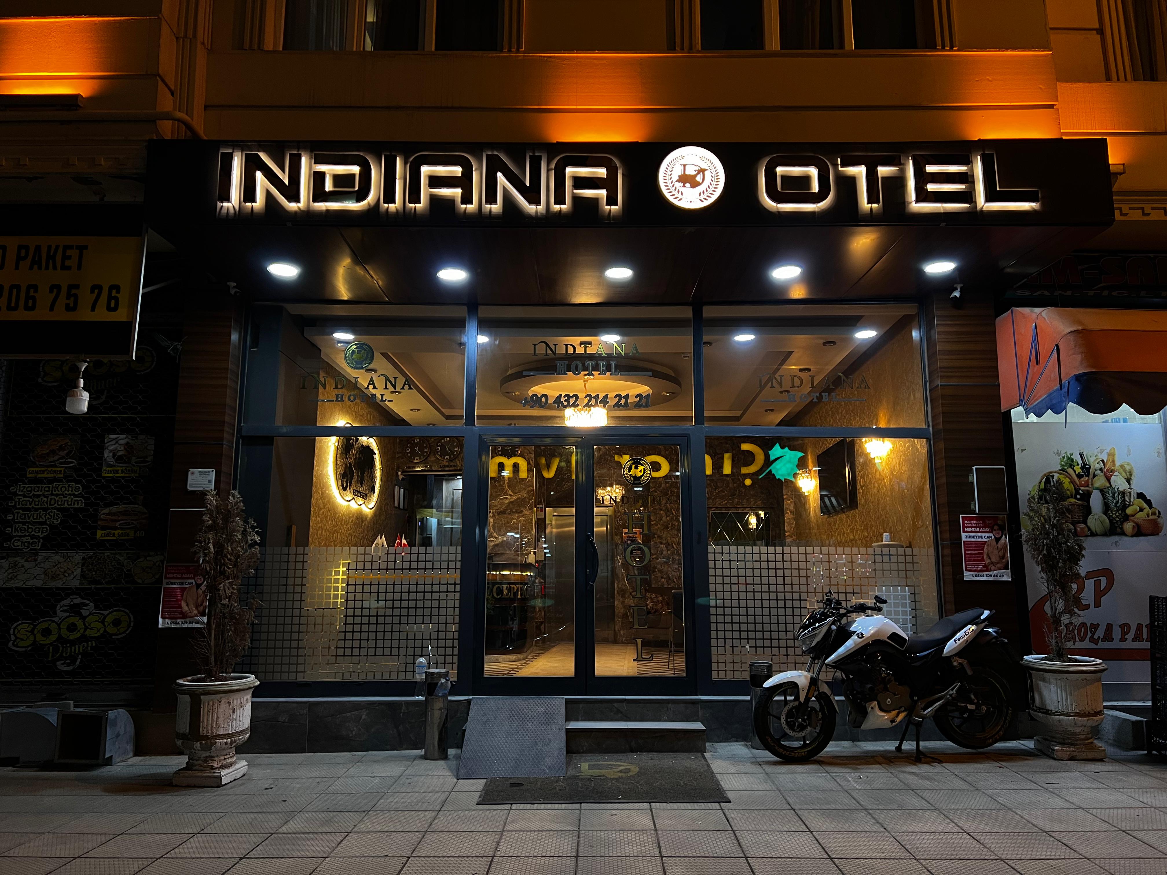 Hotel Indiana