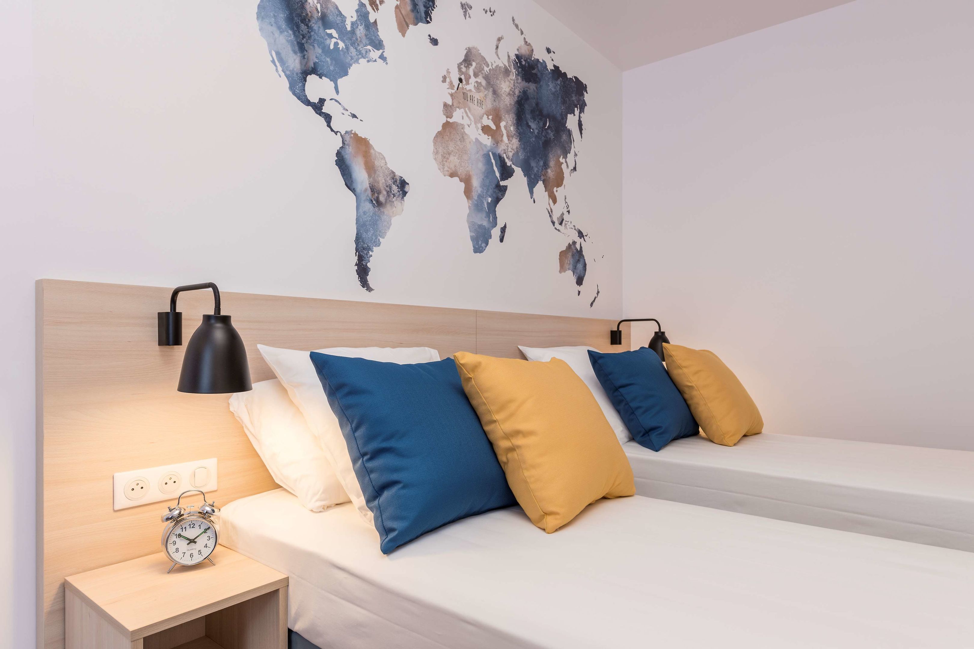 هتل Tulip Inn Antwerpen آنتورپ