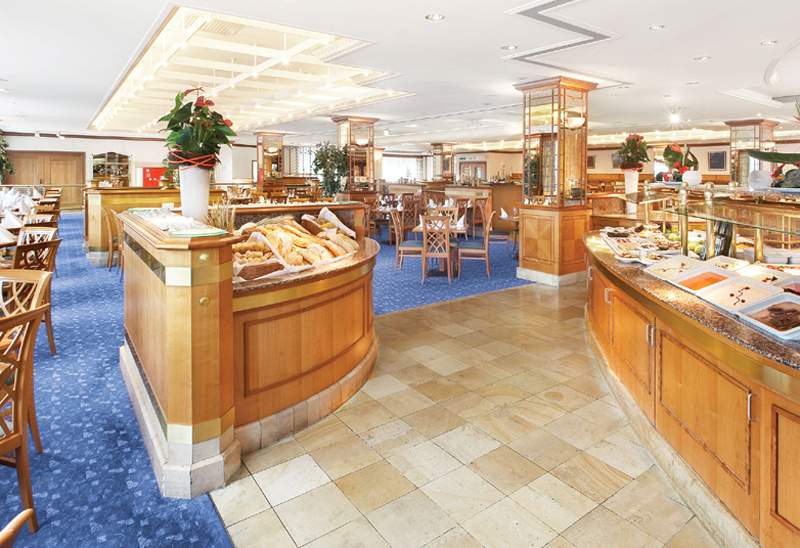 هتل Park Inn by Radisson Berlin Alexanderplatz برلین